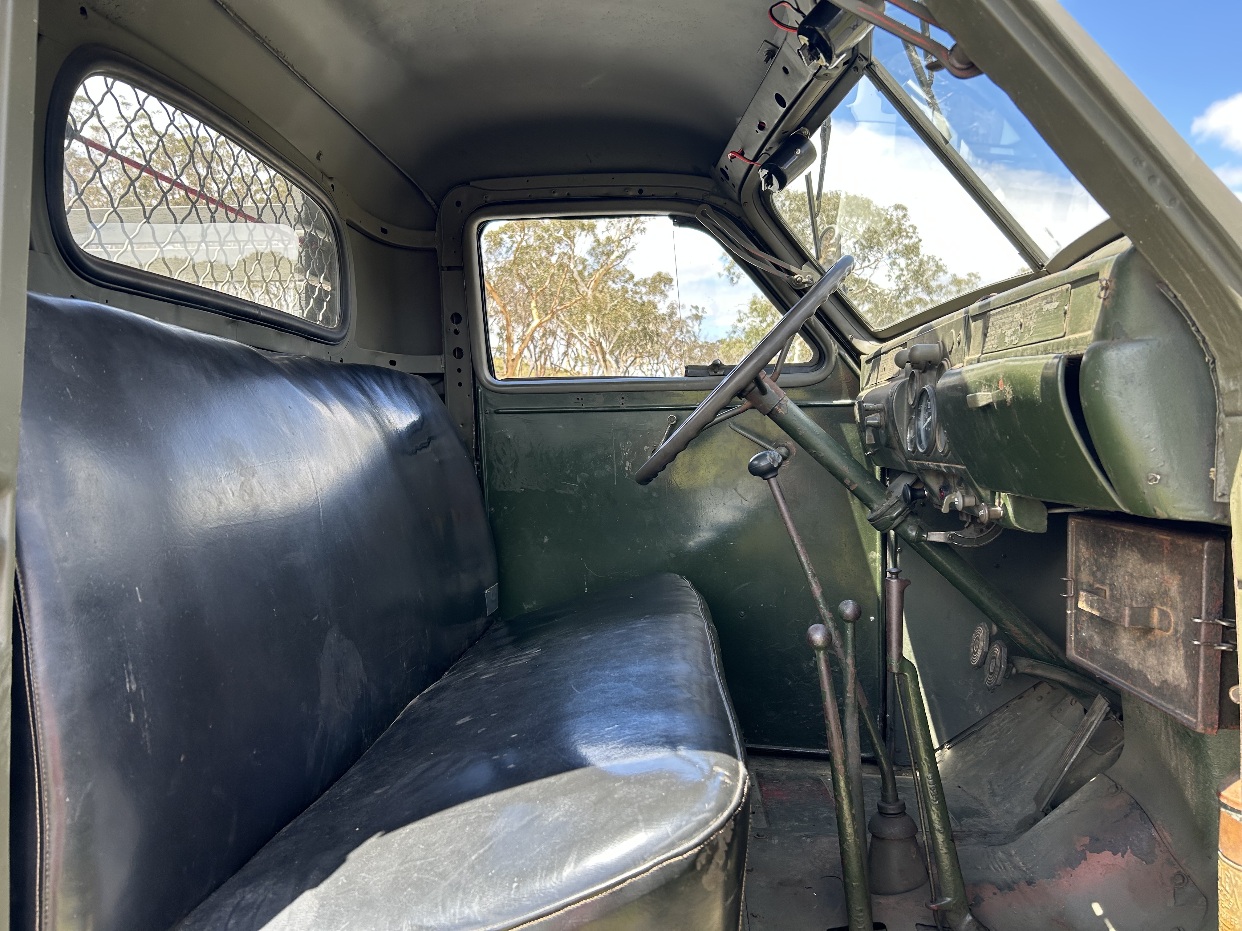 1957 STUDEBAKER US6 TROOPCARRIER