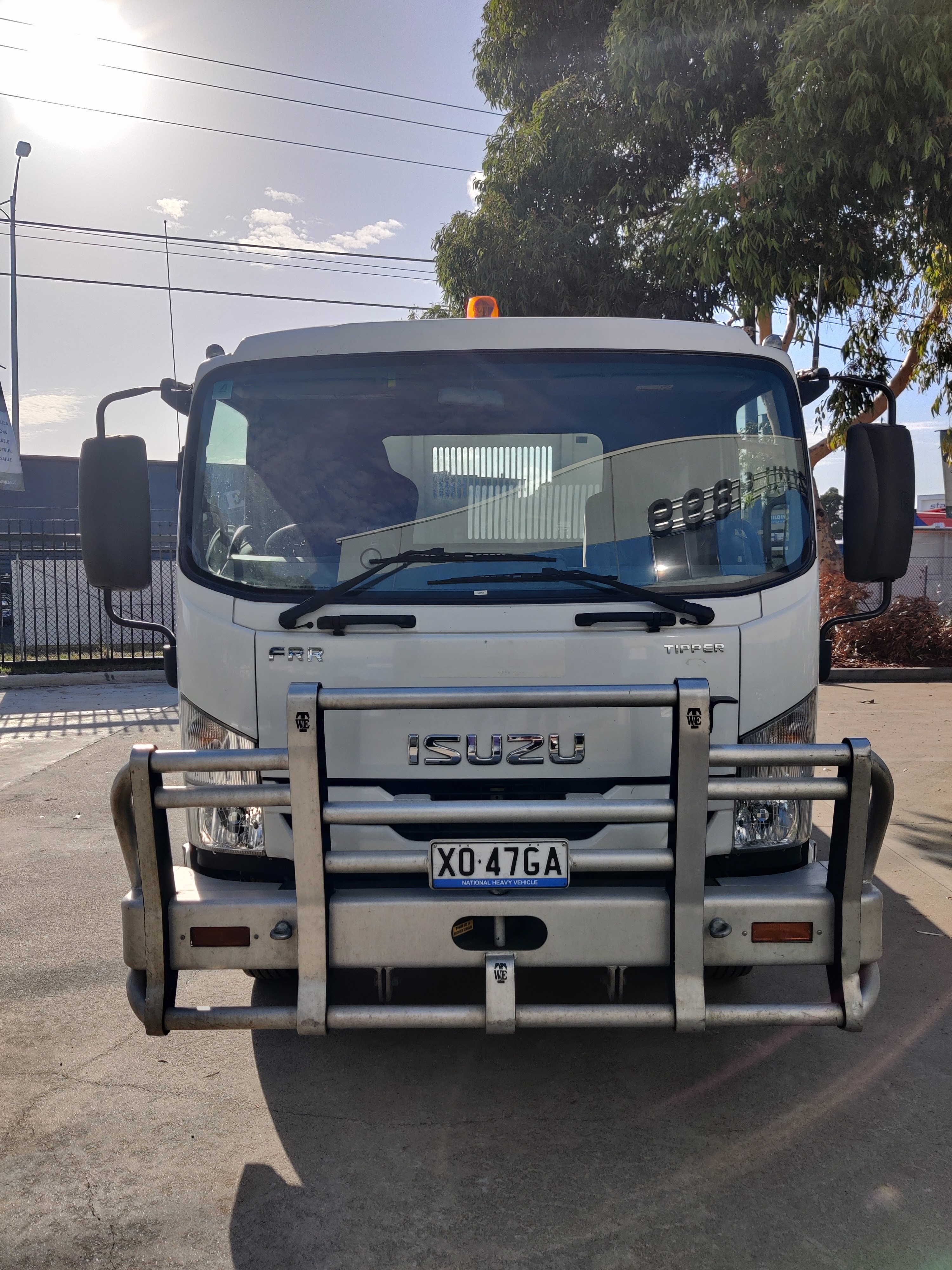 2020 ISUZU FRR 107-210 TIPPER TRAY