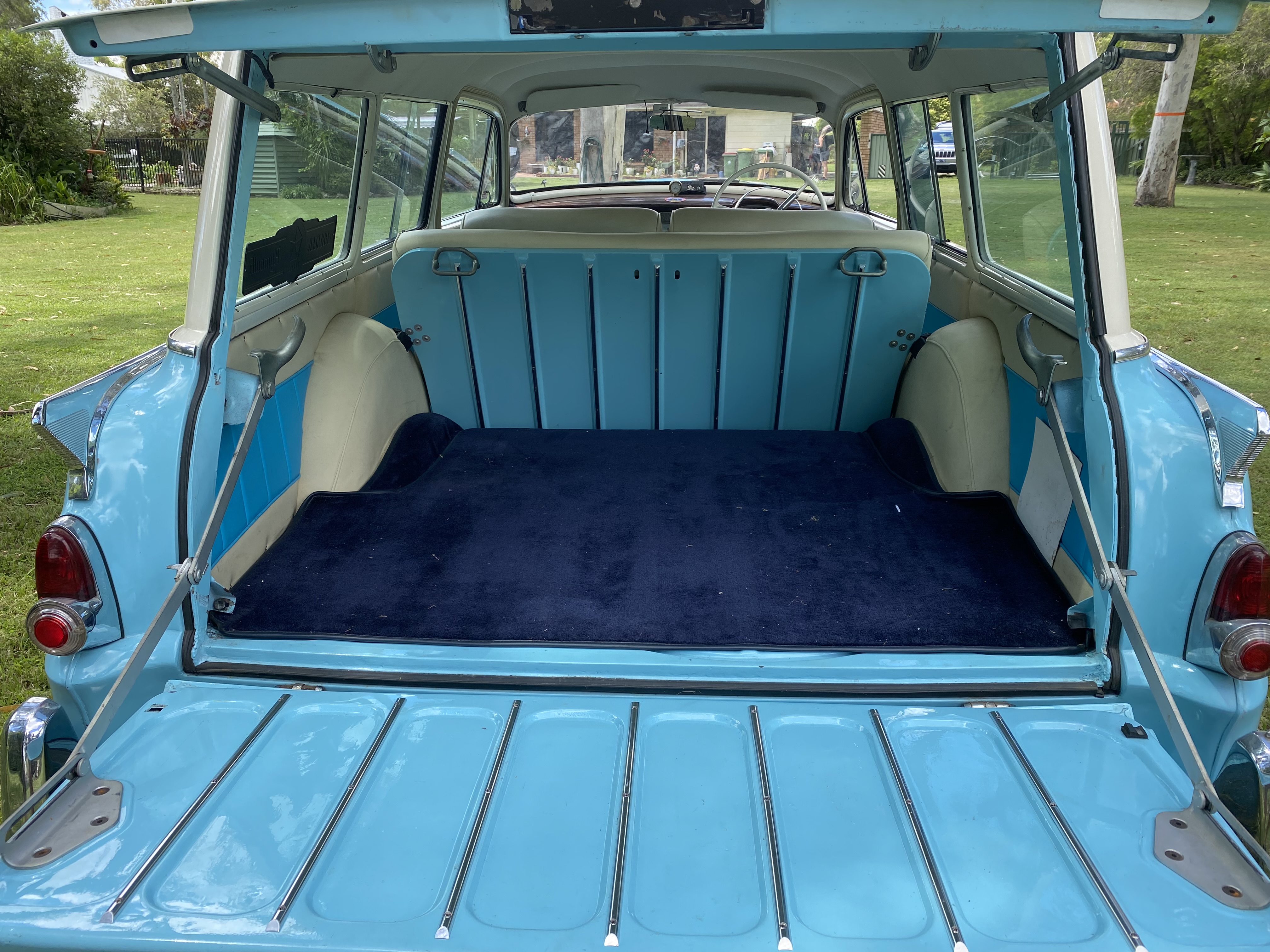 1953 PLYMOUTH BELVEDERE STATION WAGON