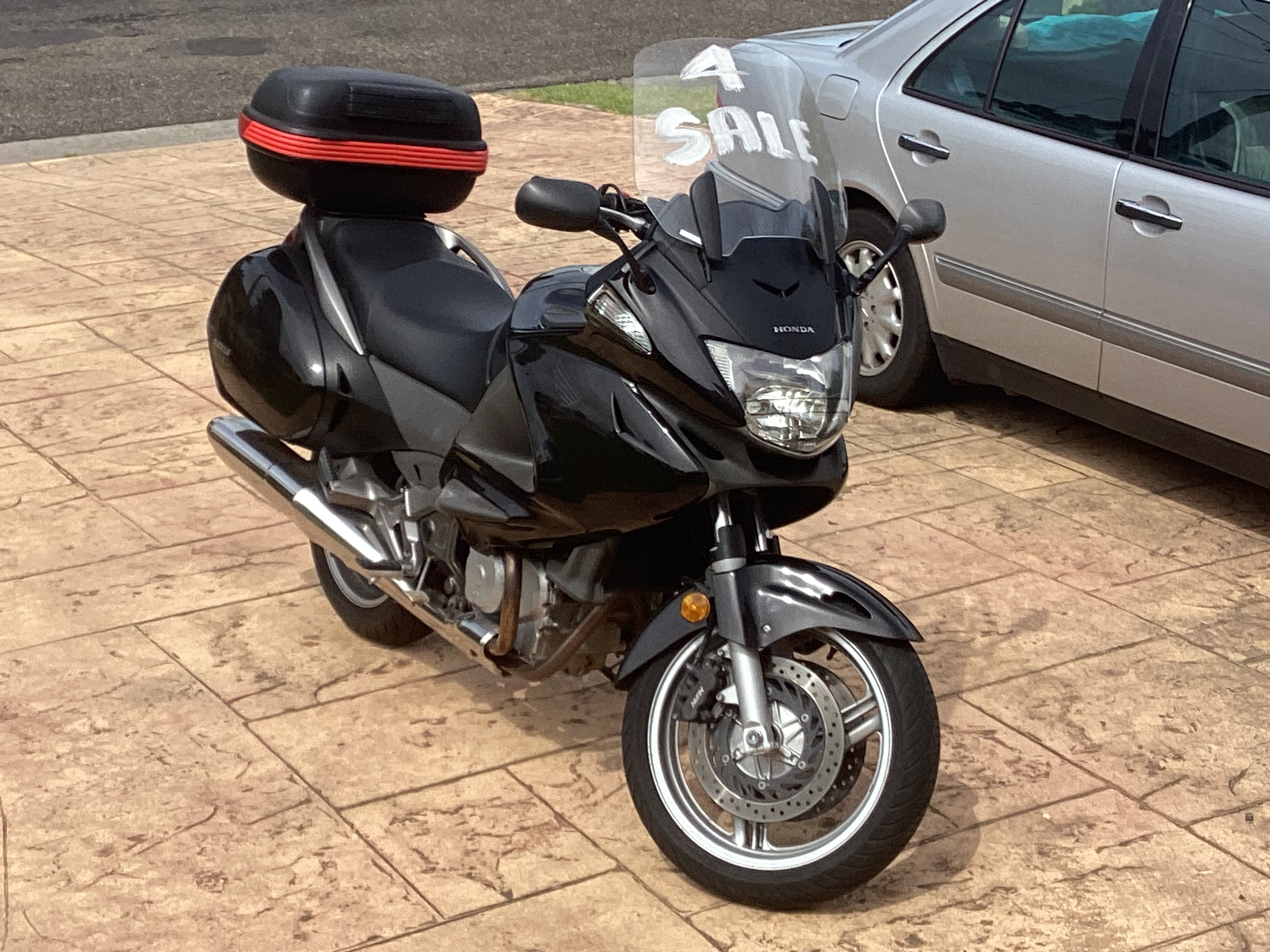 2006 HONDA NT700V DEAUVILLE ROAD