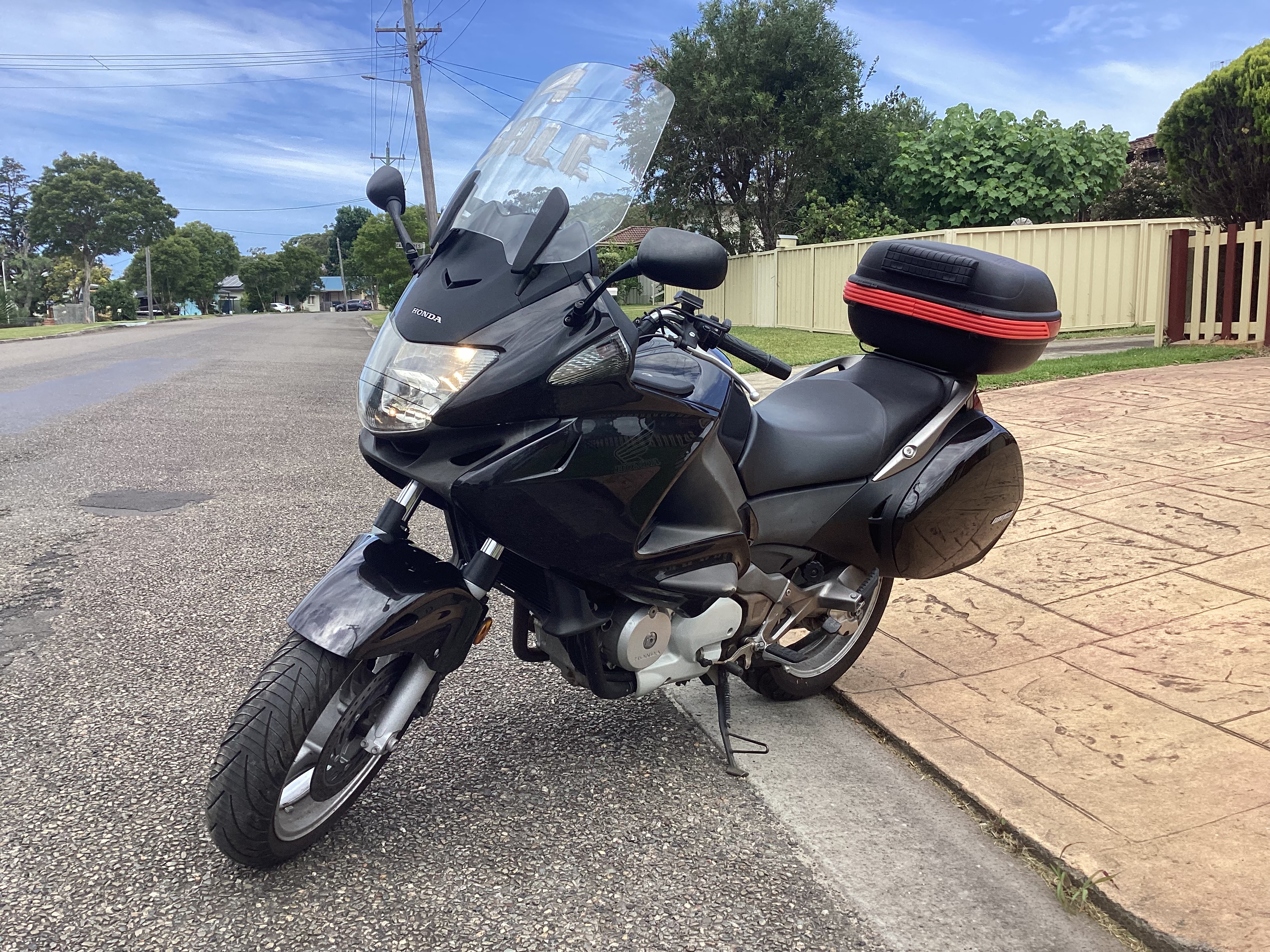 2006 HONDA NT700V DEAUVILLE ROAD