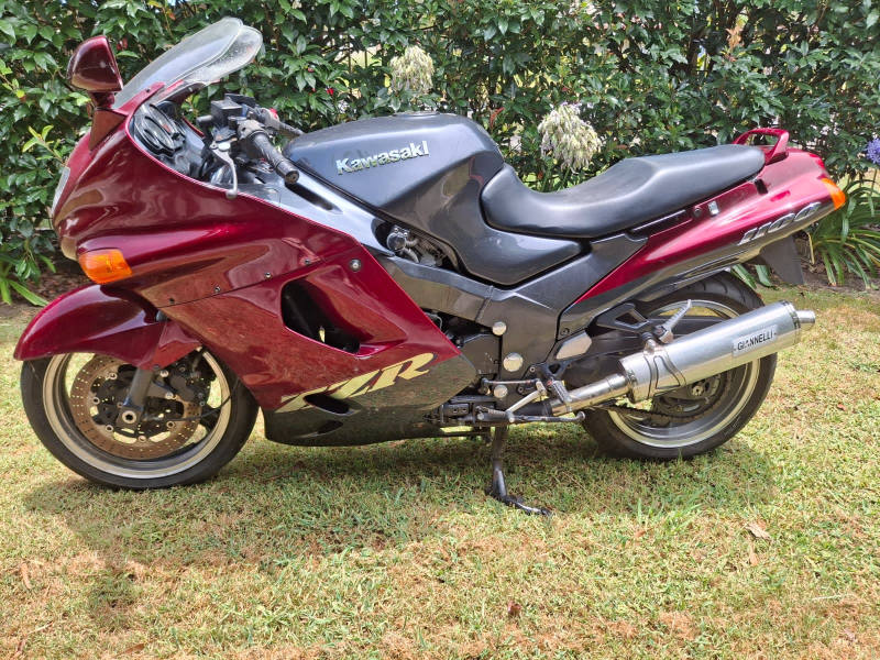 2001 KAWASAKI ZZ-R1100 (ZX1100) ROAD