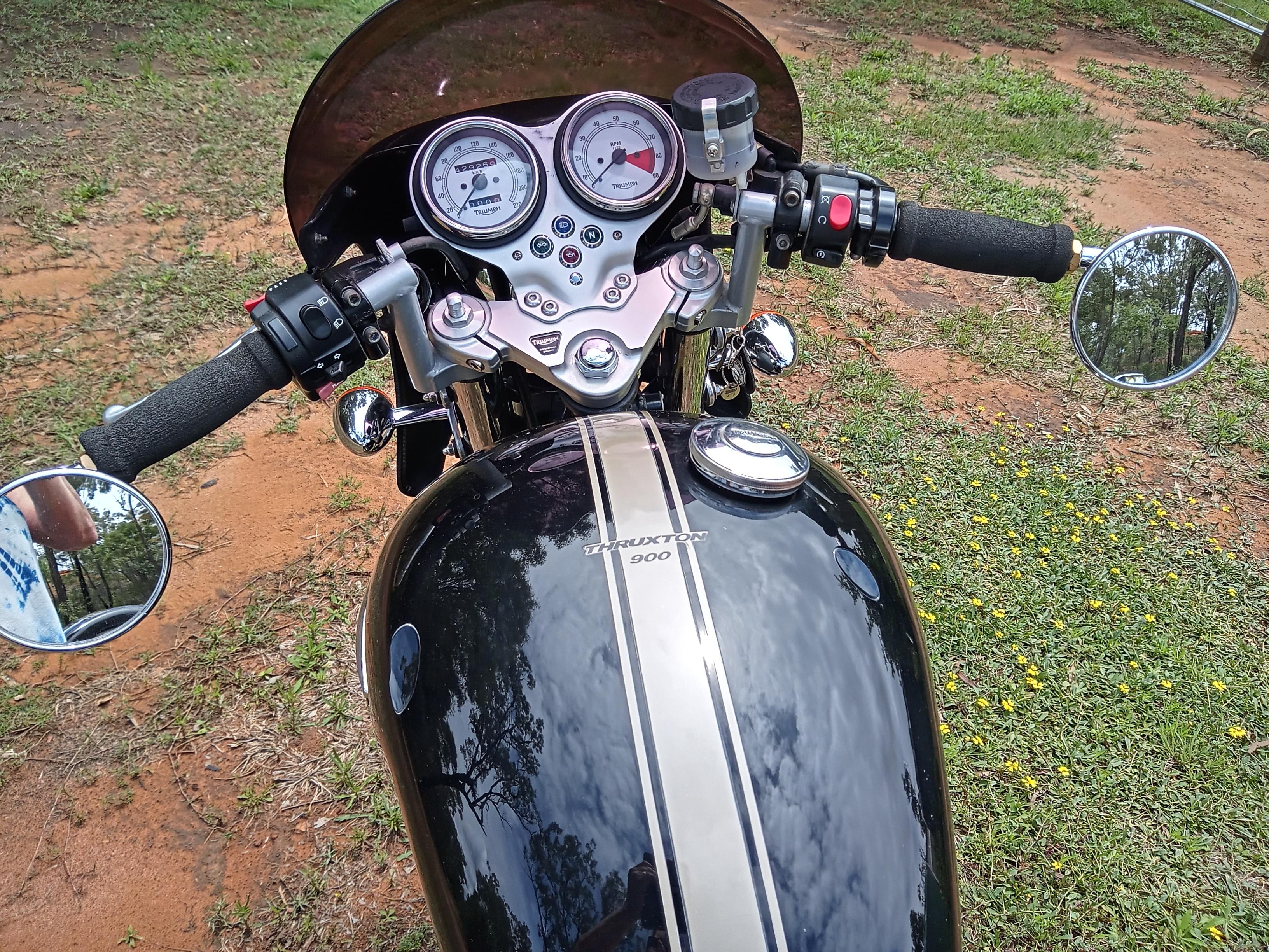 2008 TRIUMPH THRUXTON 900 CUSTOM CAFE RACER