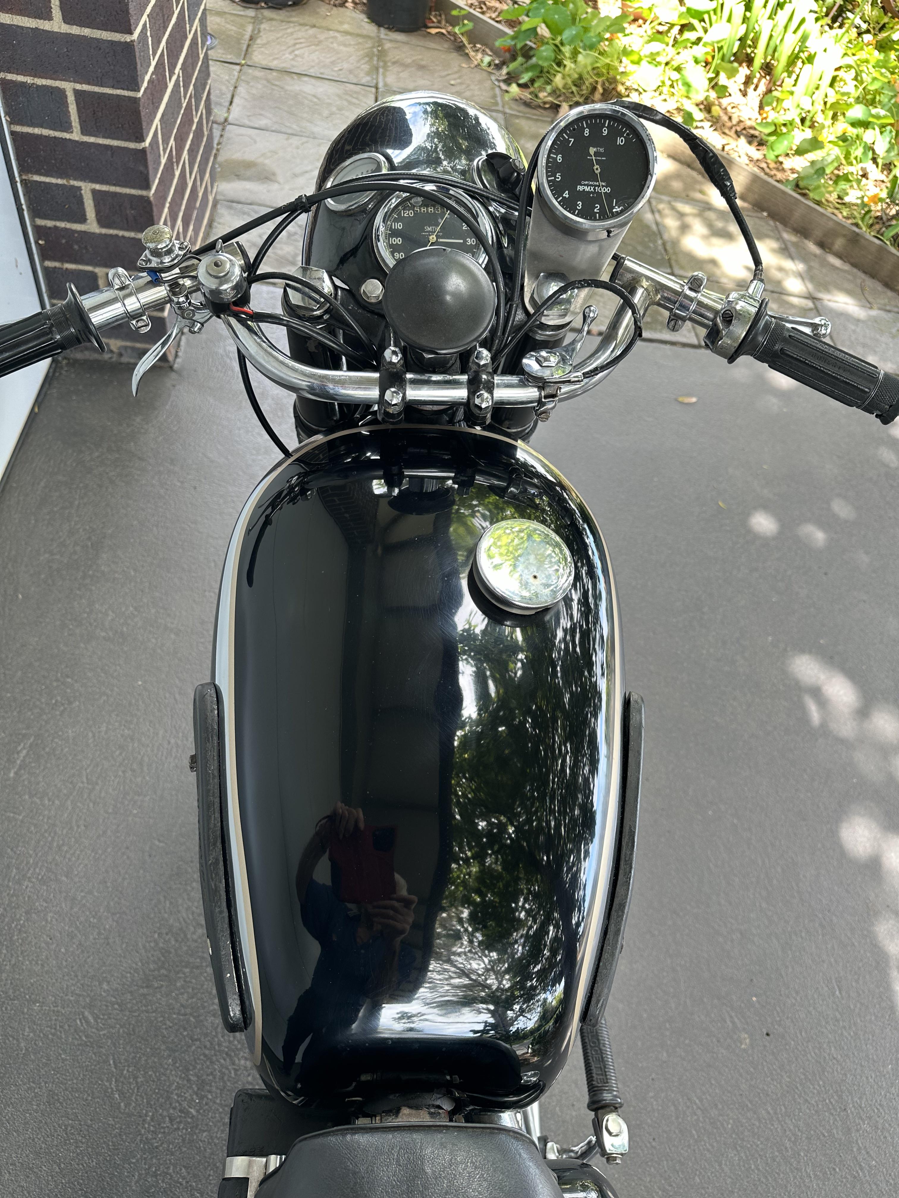 1959 VELOCETTE VENOM CLUBMAN