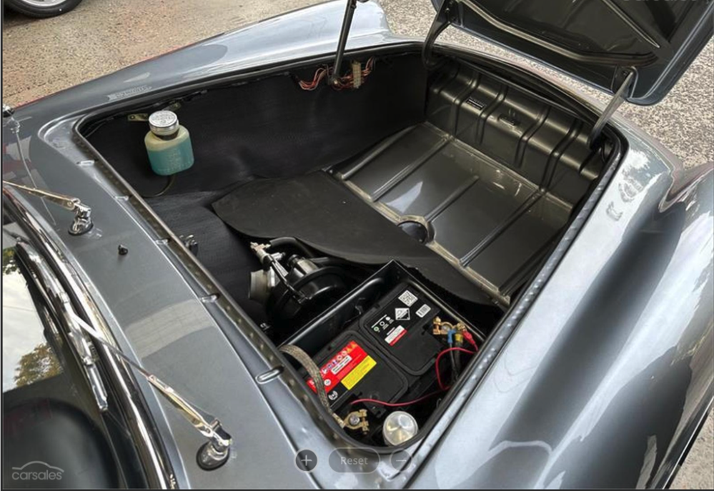 1964 RENAULT CARAVELLE 4 SP MANUAL 2D CONVERTIBLE
