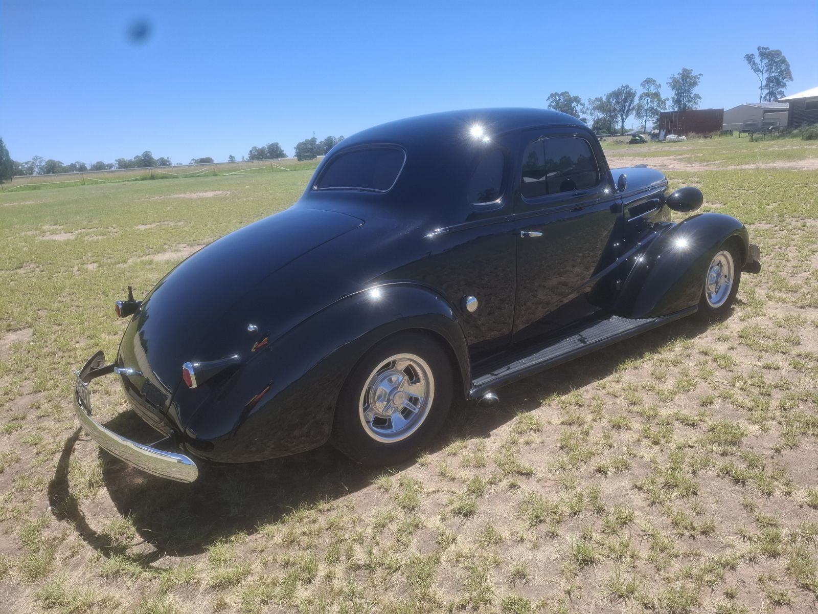 1937 CHEVROLET COUPE