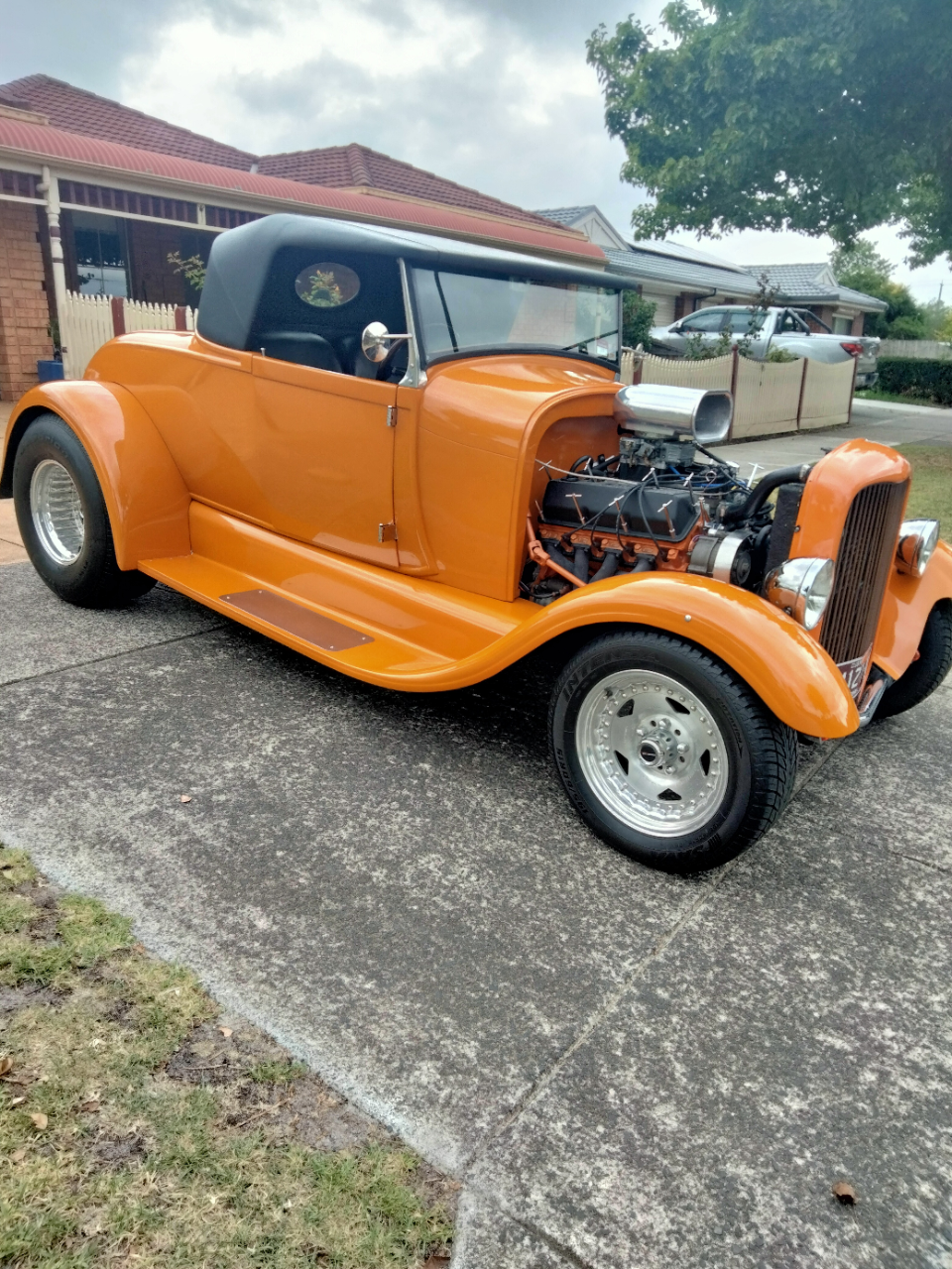 1928 FORD MODEL A ROADSTER