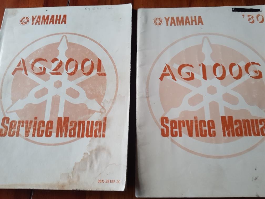YAMAHA AG100G (1980)