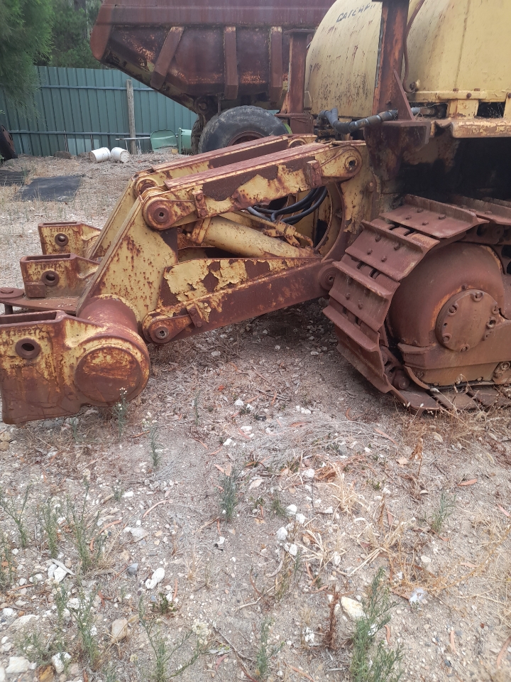 1975 CATERPILLAR D7F SERIES F DOZER