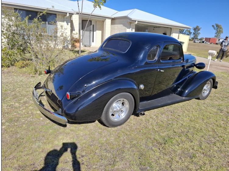 1937 CHEVROLET COUPE