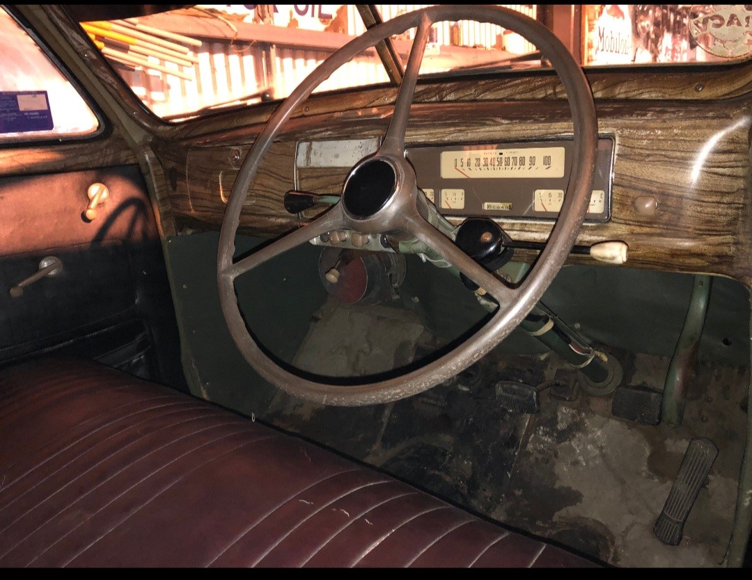 1939 CHEVROLET MASTER DELUXE SEDAN