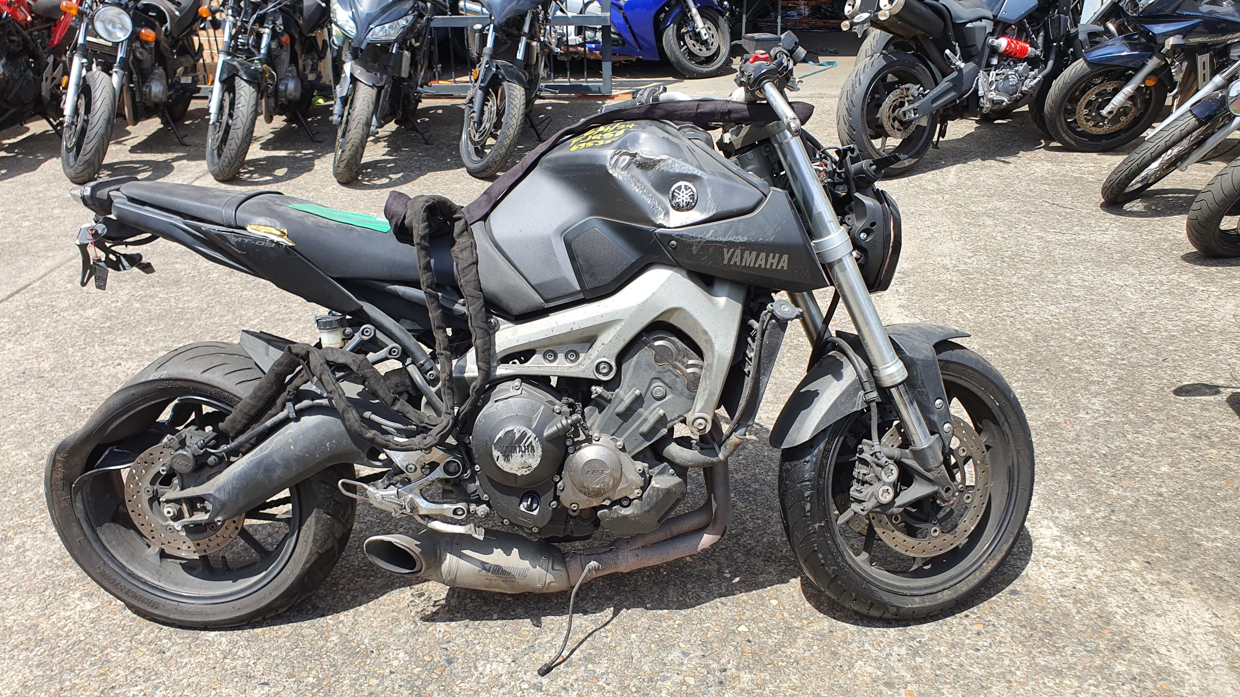 01/2015 YAMAHA MT-09 SPORTS 