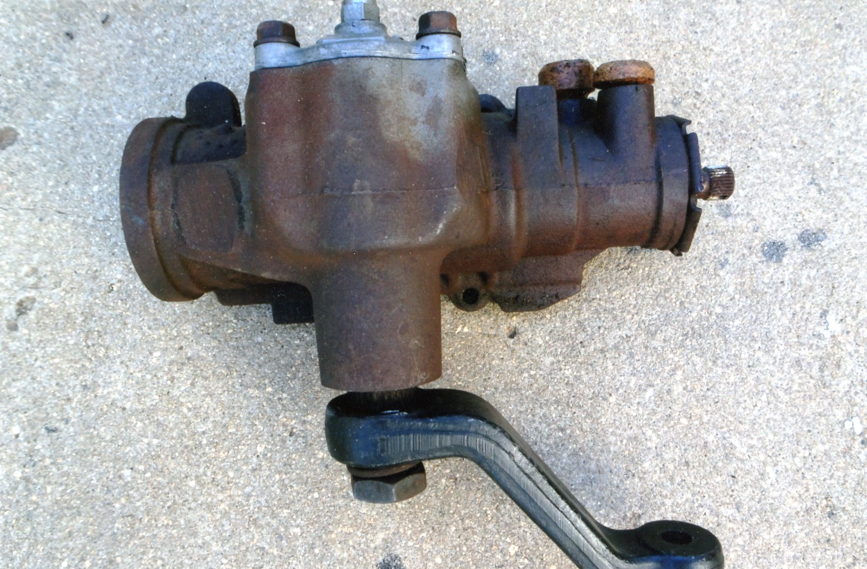 CHEV/JEEP 1996 CHEROKEE POWER STEERING BOX