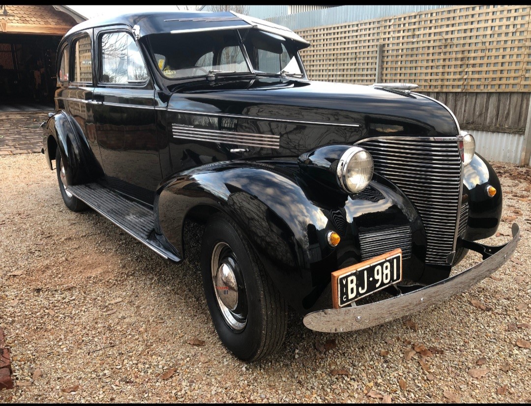 1939 CHEVROLET MASTER DELUXE SEDAN
