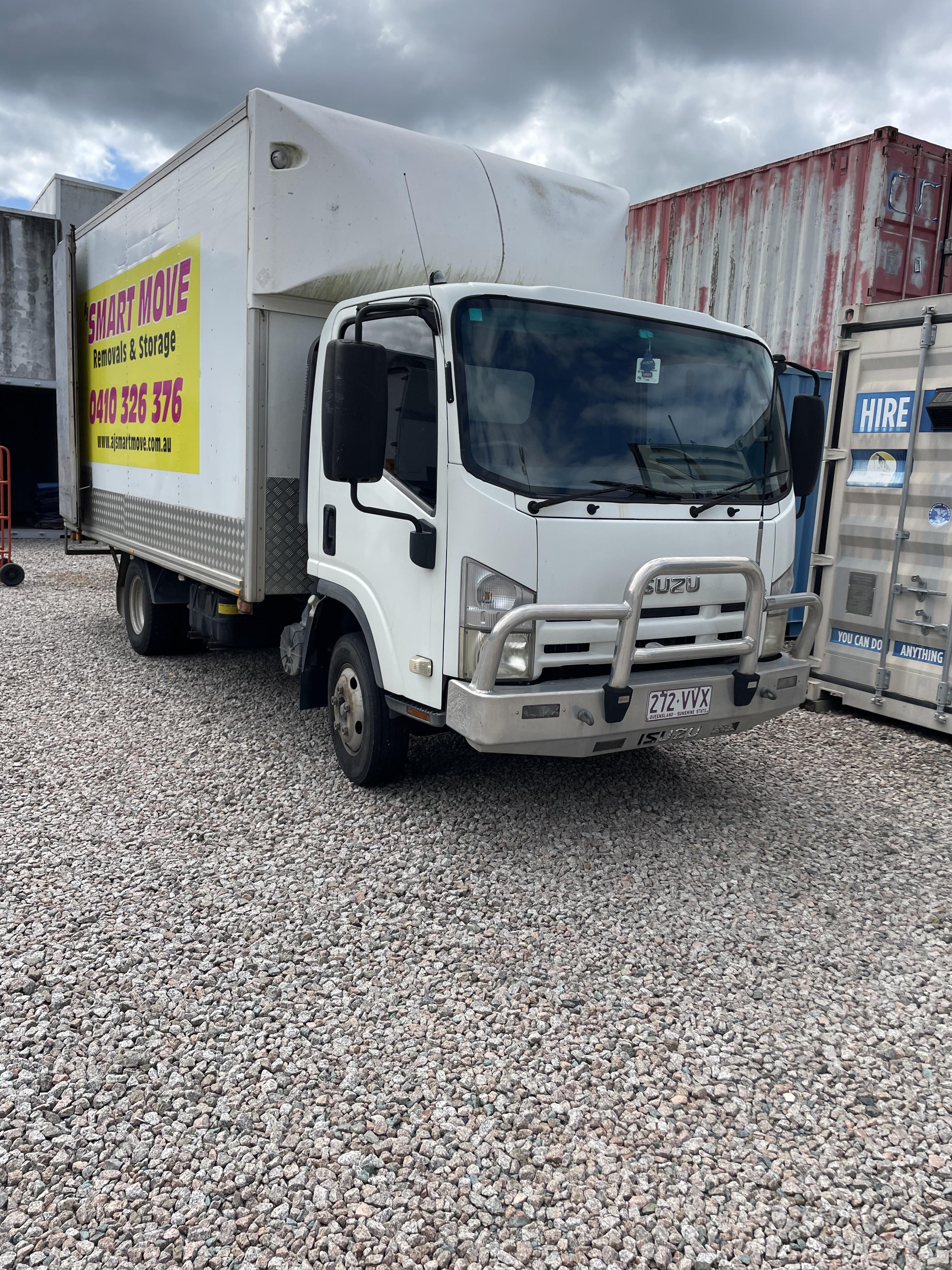 2012 ISUZU NPR 300 PANTECH