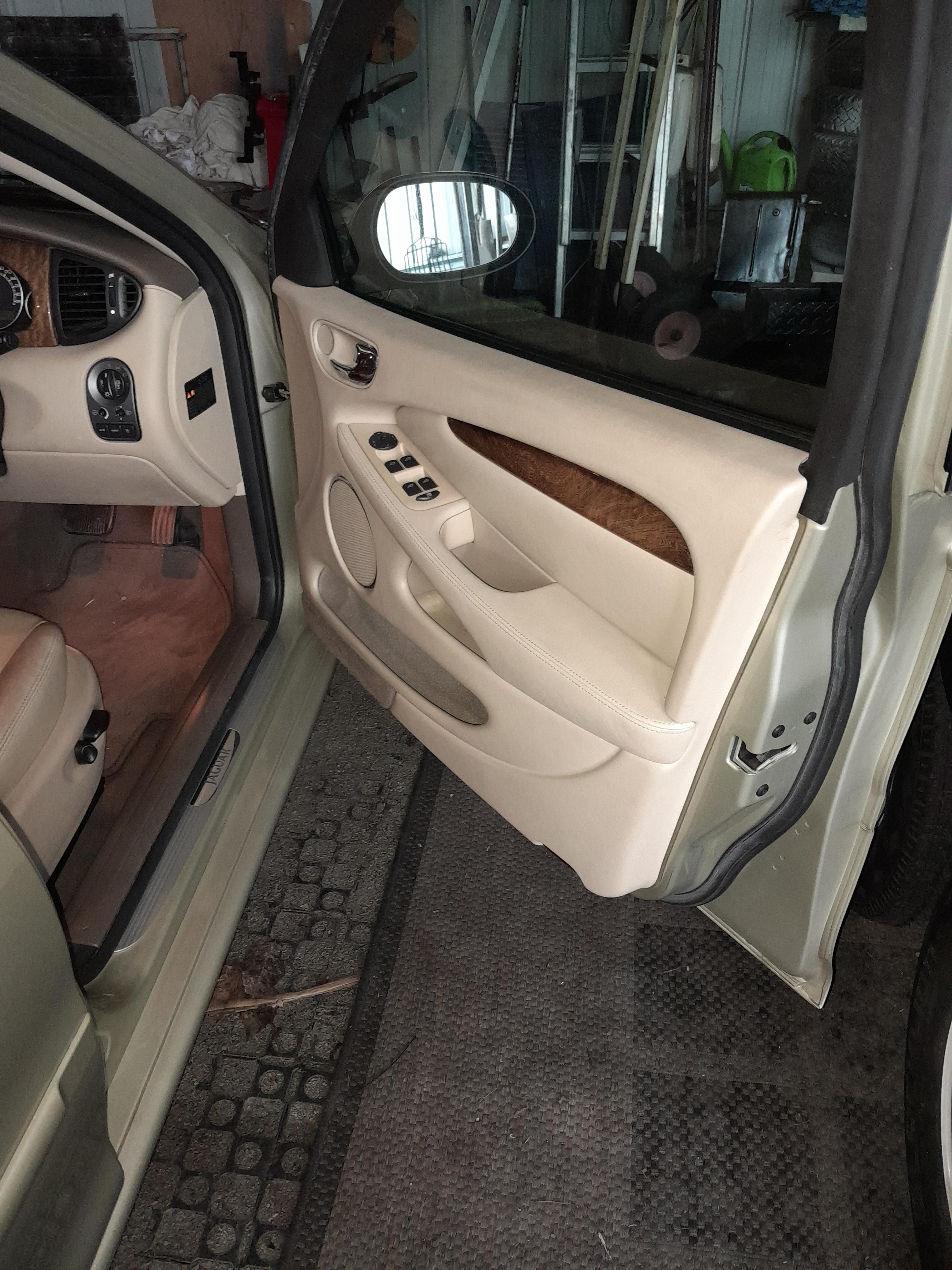 2006 JAGUAR X TYPE V6 SEDAN