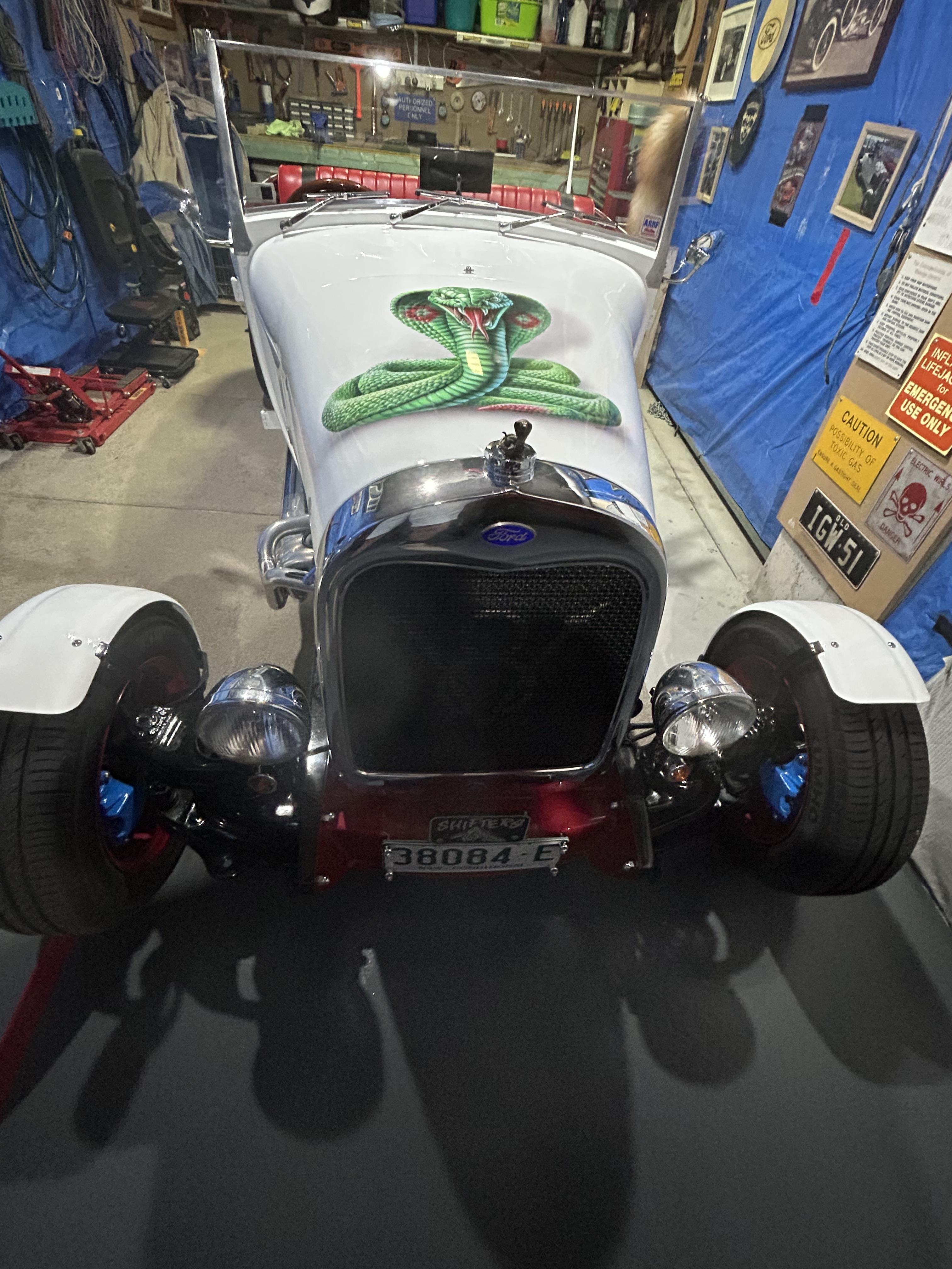 1928 FORD MODEL A ROADSTER HOT ROD