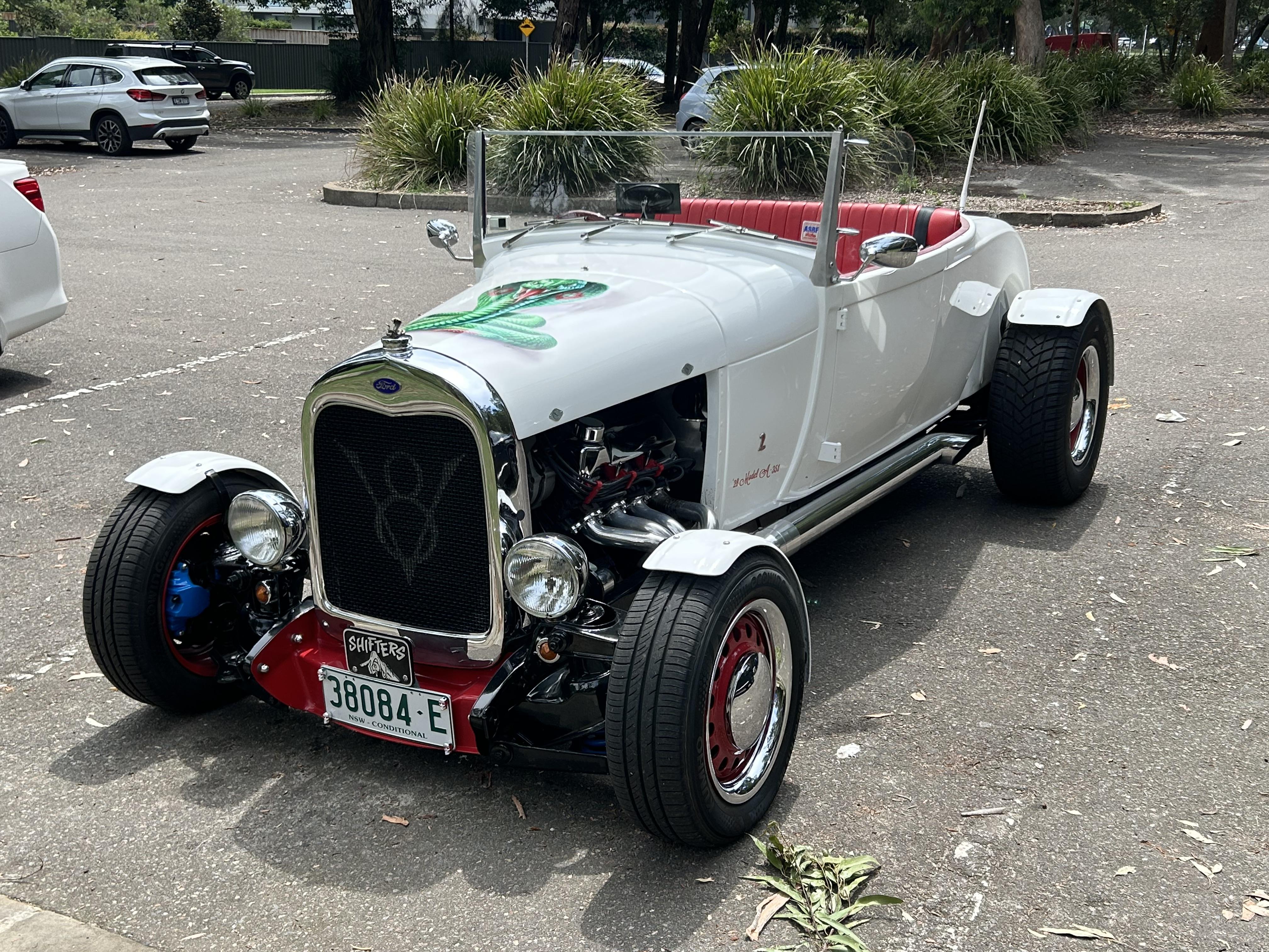 1928 FORD MODEL A ROADSTER HOT ROD