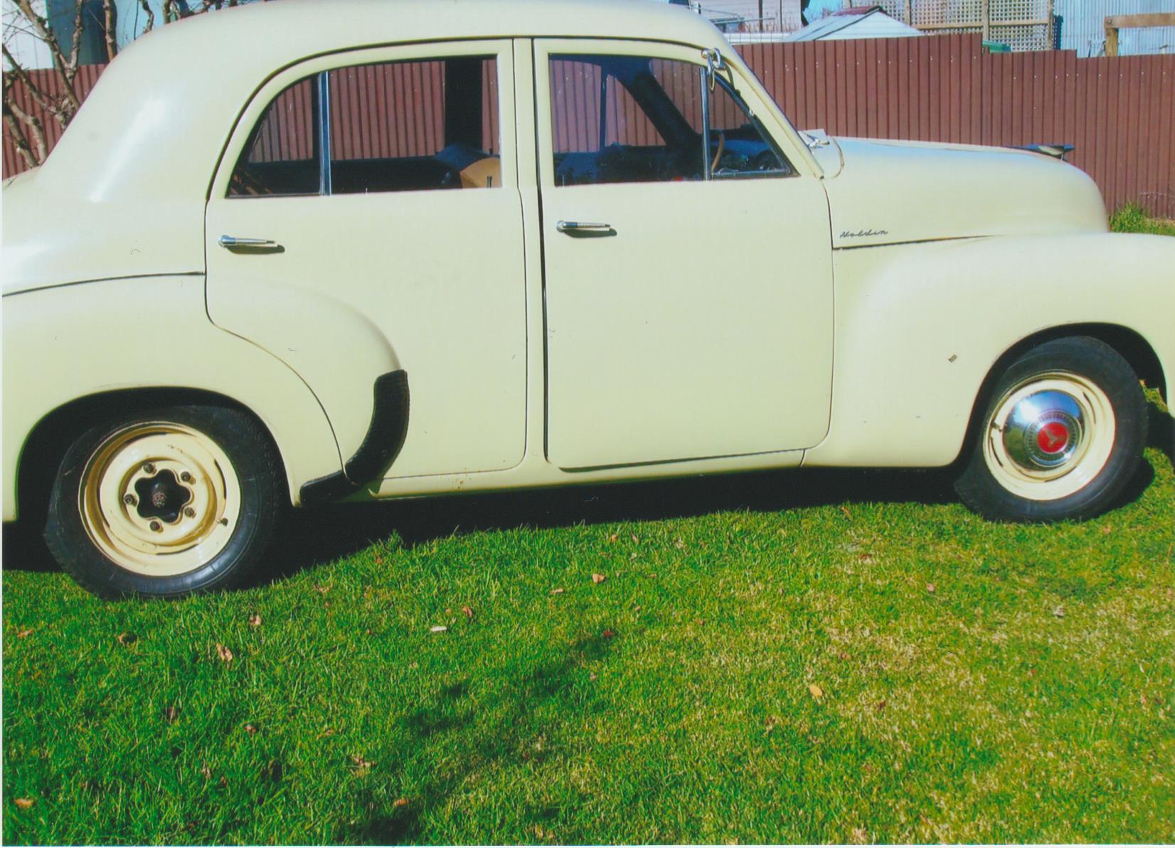 1956 HOLDEN FJ STANDARD SEDAN