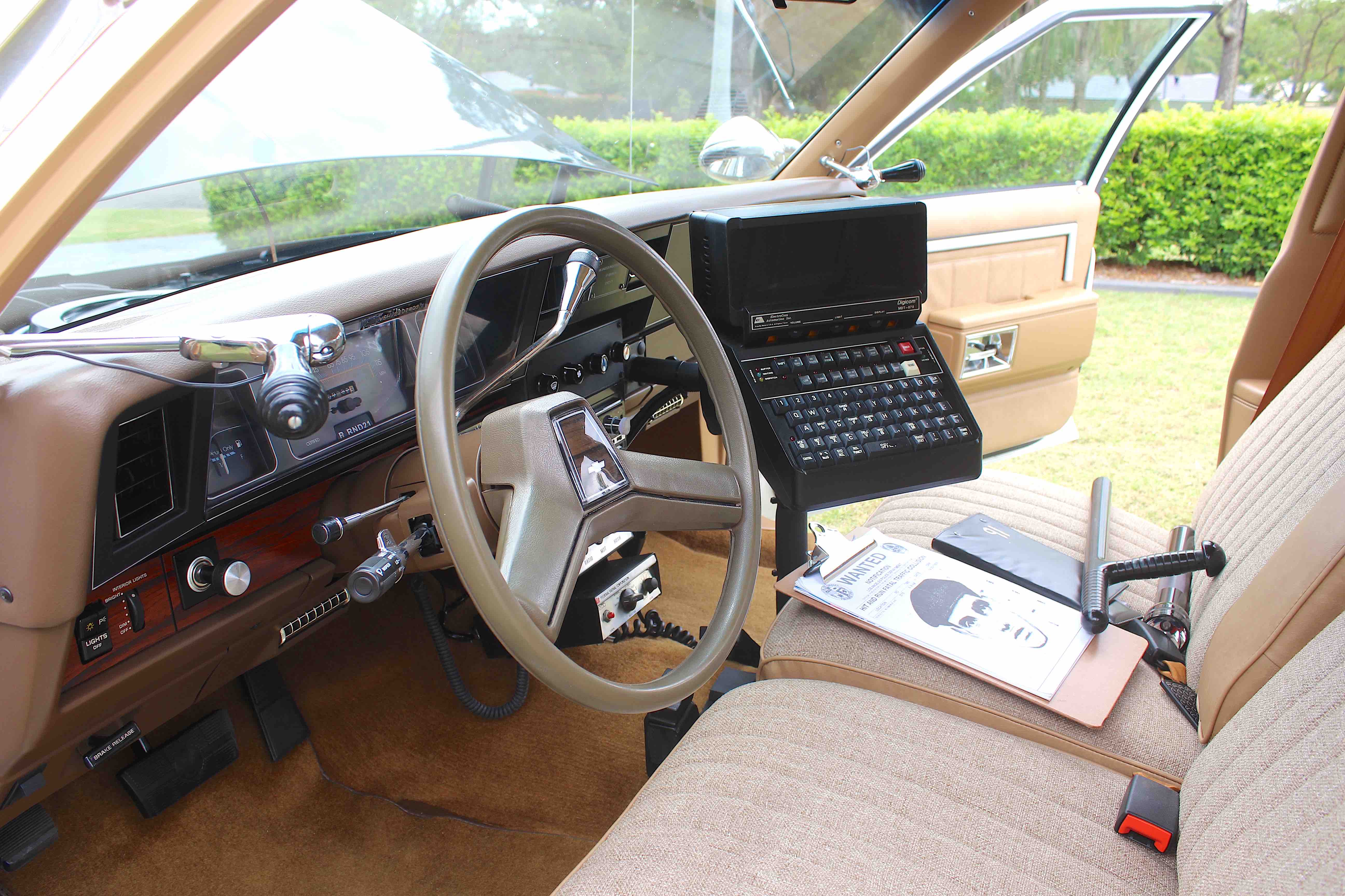 1988 CHEVROLET CAPRICE LAPD POLICE AUTO SEDAN