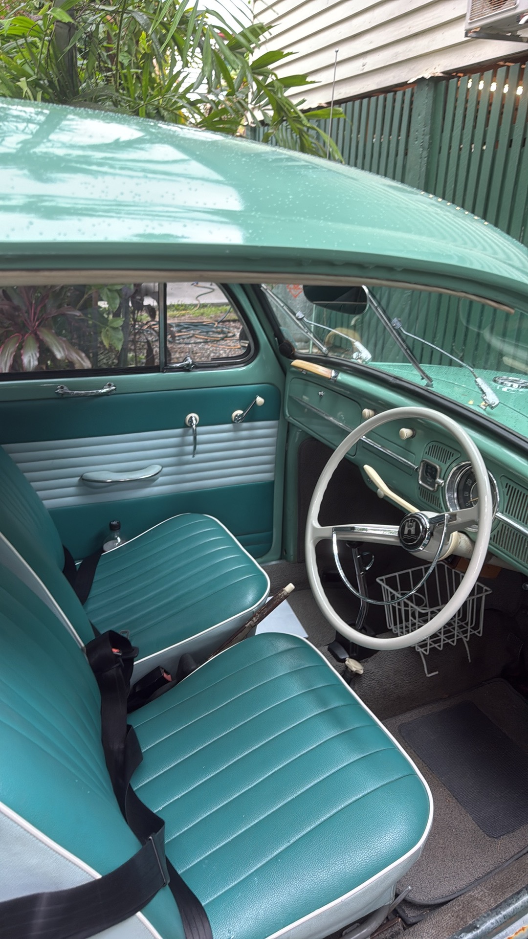 1963 VOLKSWAGEN 1500 4 SP MANUAL 2D SEDAN 