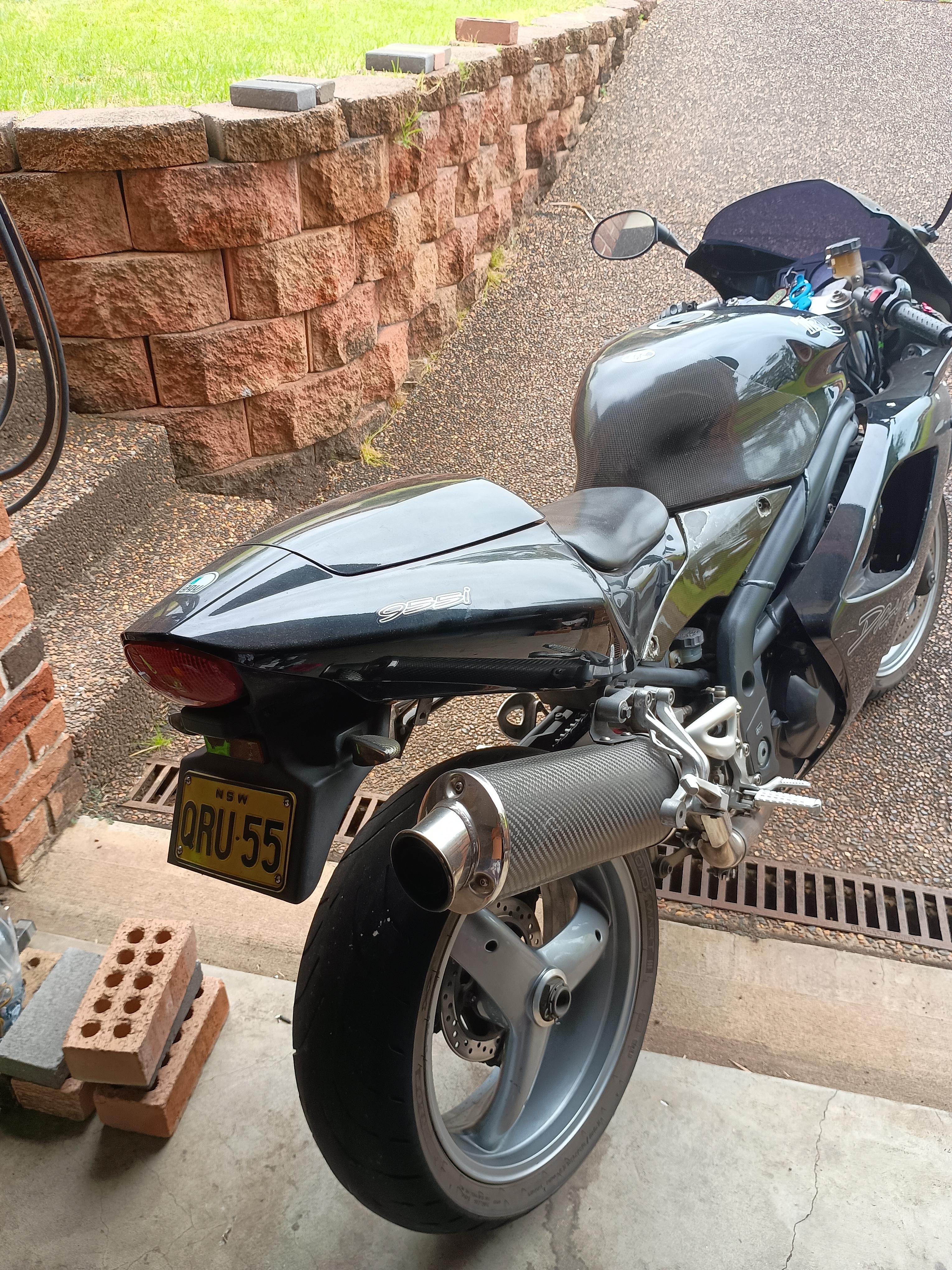 2006 TRIUMPH T955i (DAYTONA 955i) SPORTS
