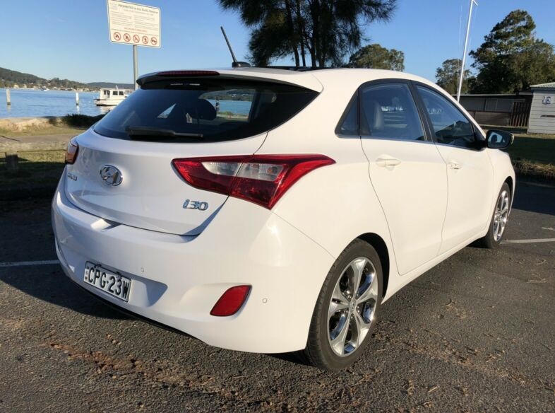 2013 HYUNDAI i30 GD MY14 ACTIVE 6 SP AUTOMATIC 5D HATCHBACK 