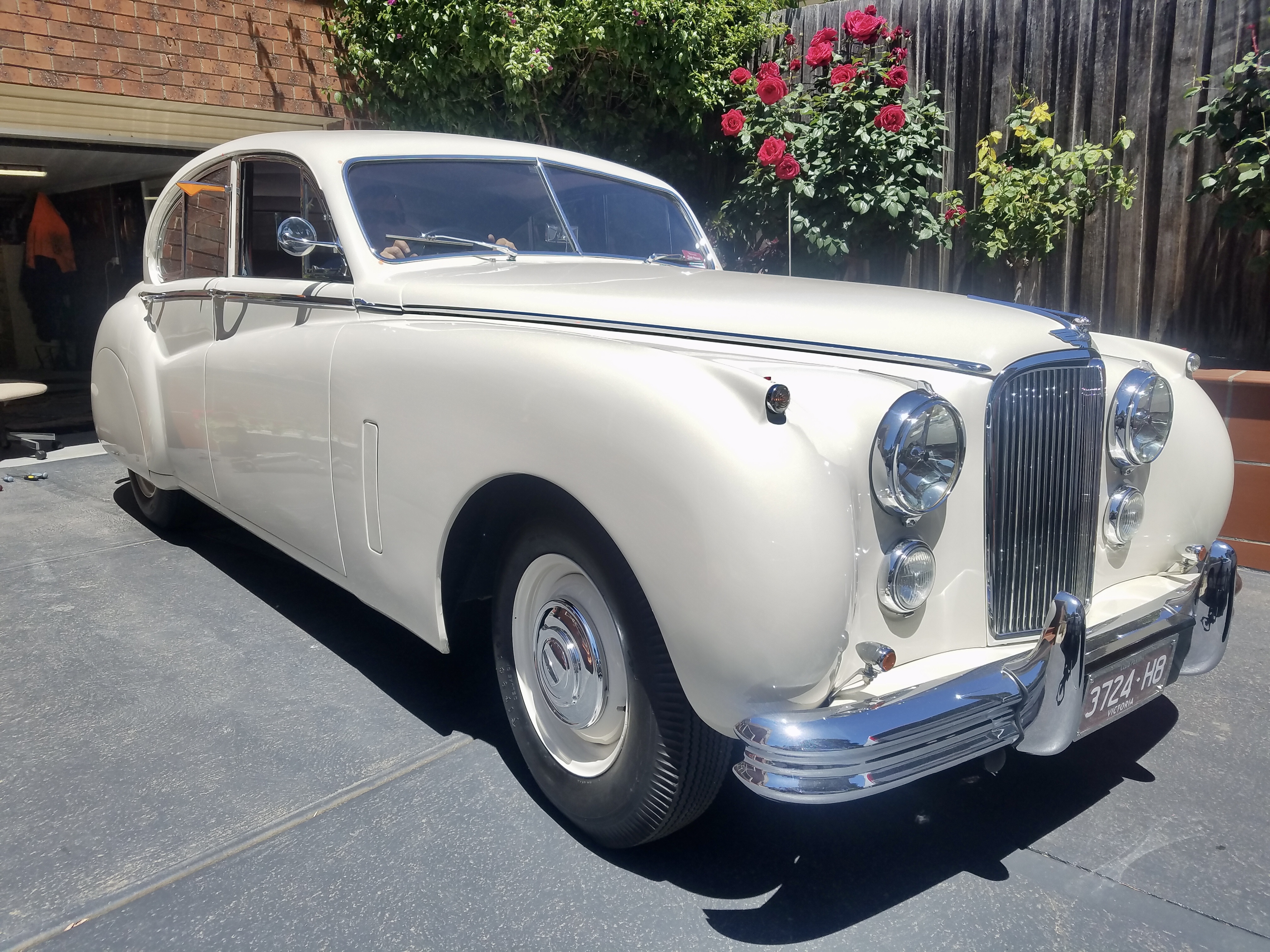 1952 JAGUAR MK VII SEDAN