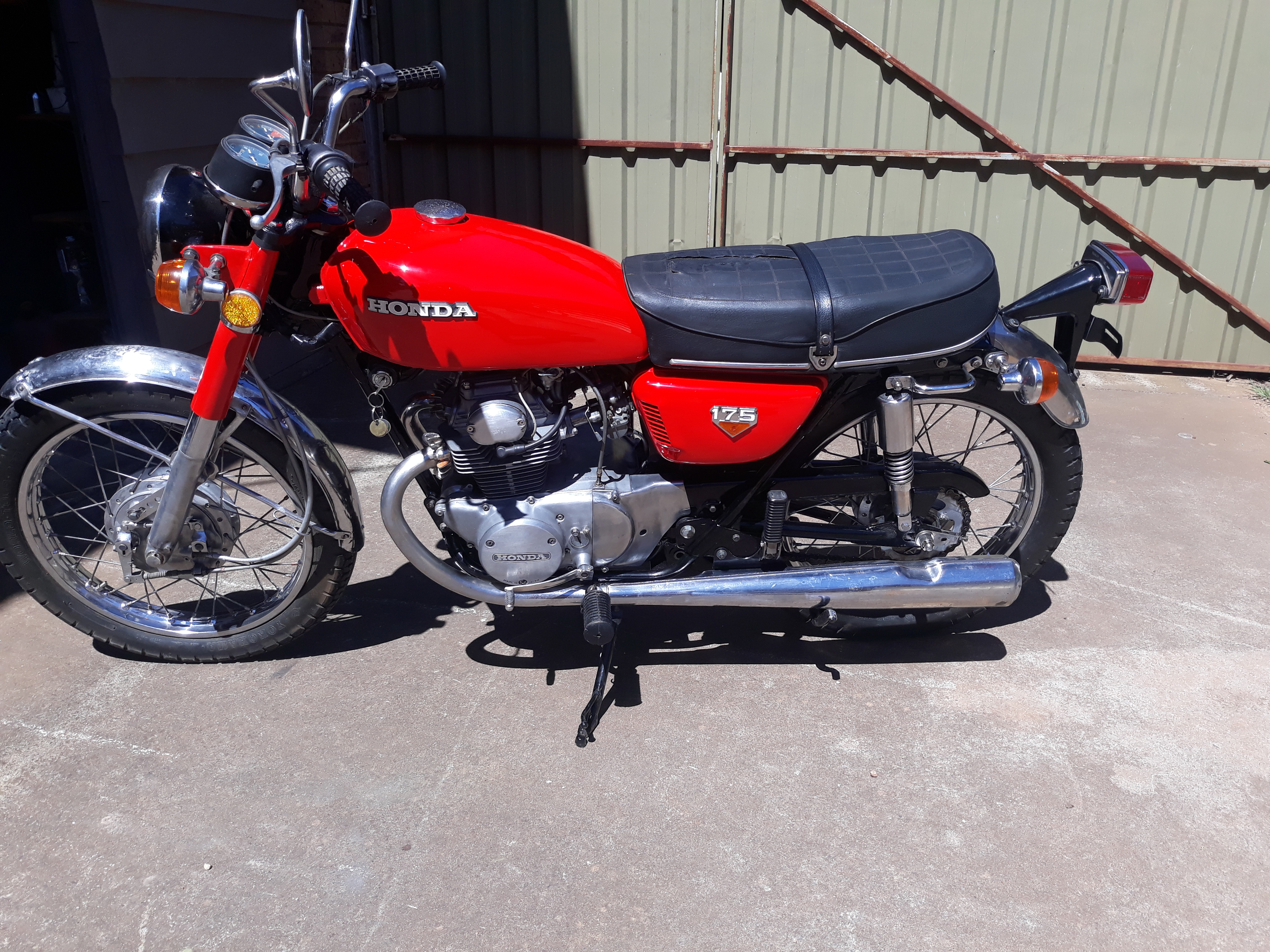 1972 HONDA CB175 ROAD