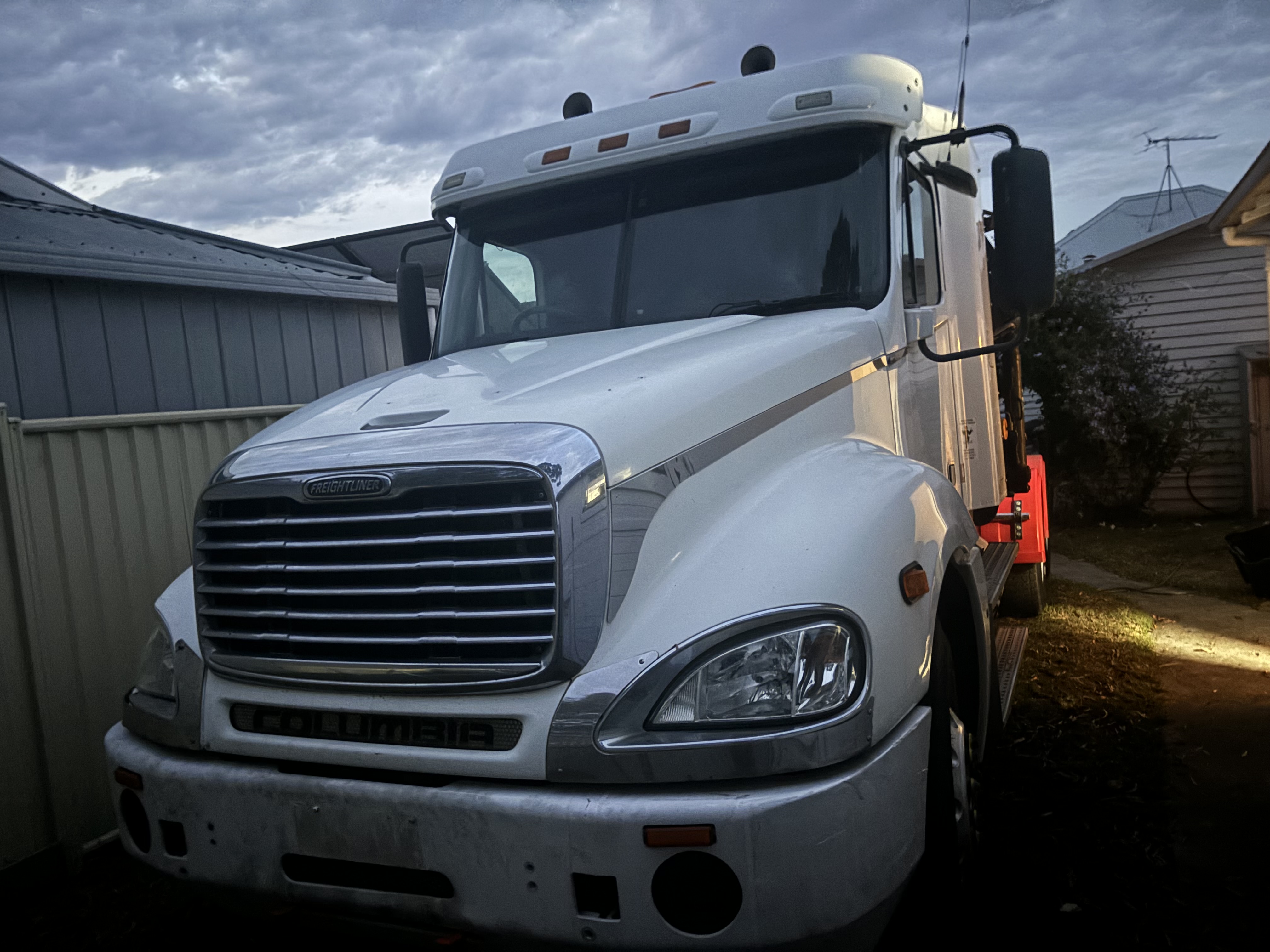 2007 FREIGHTLINER CL 120