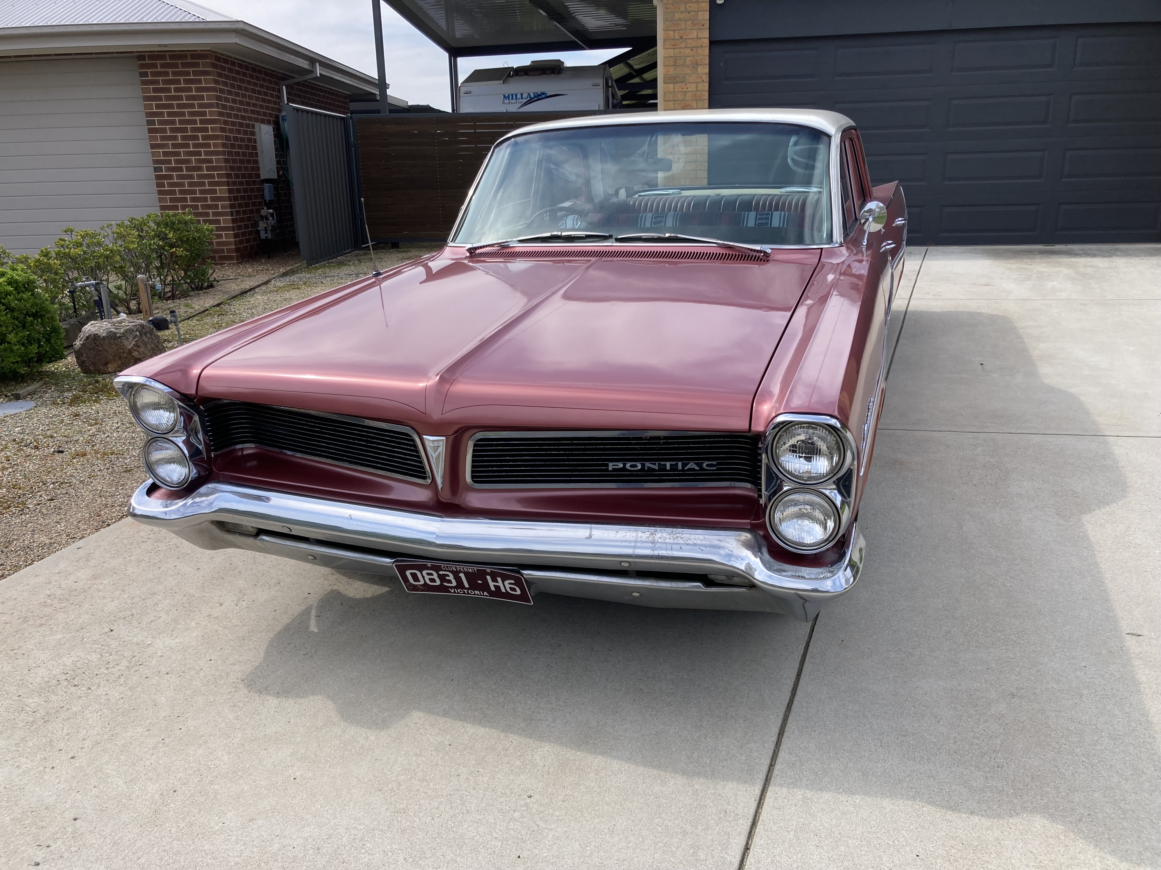 1963 PONTIAC LAURENTIAN 4D SEDAN