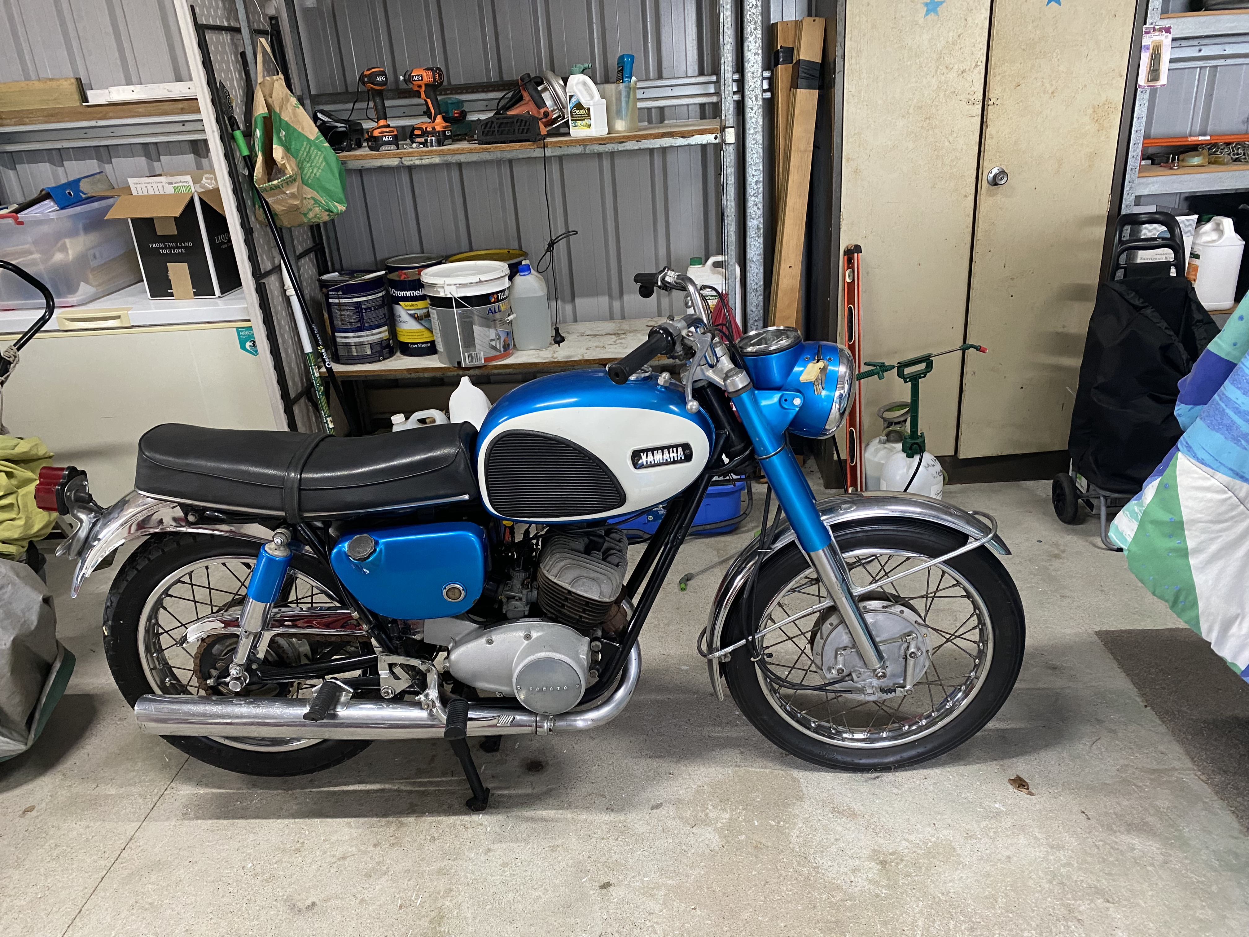 1964 YAMAHA YDS3 ROAD