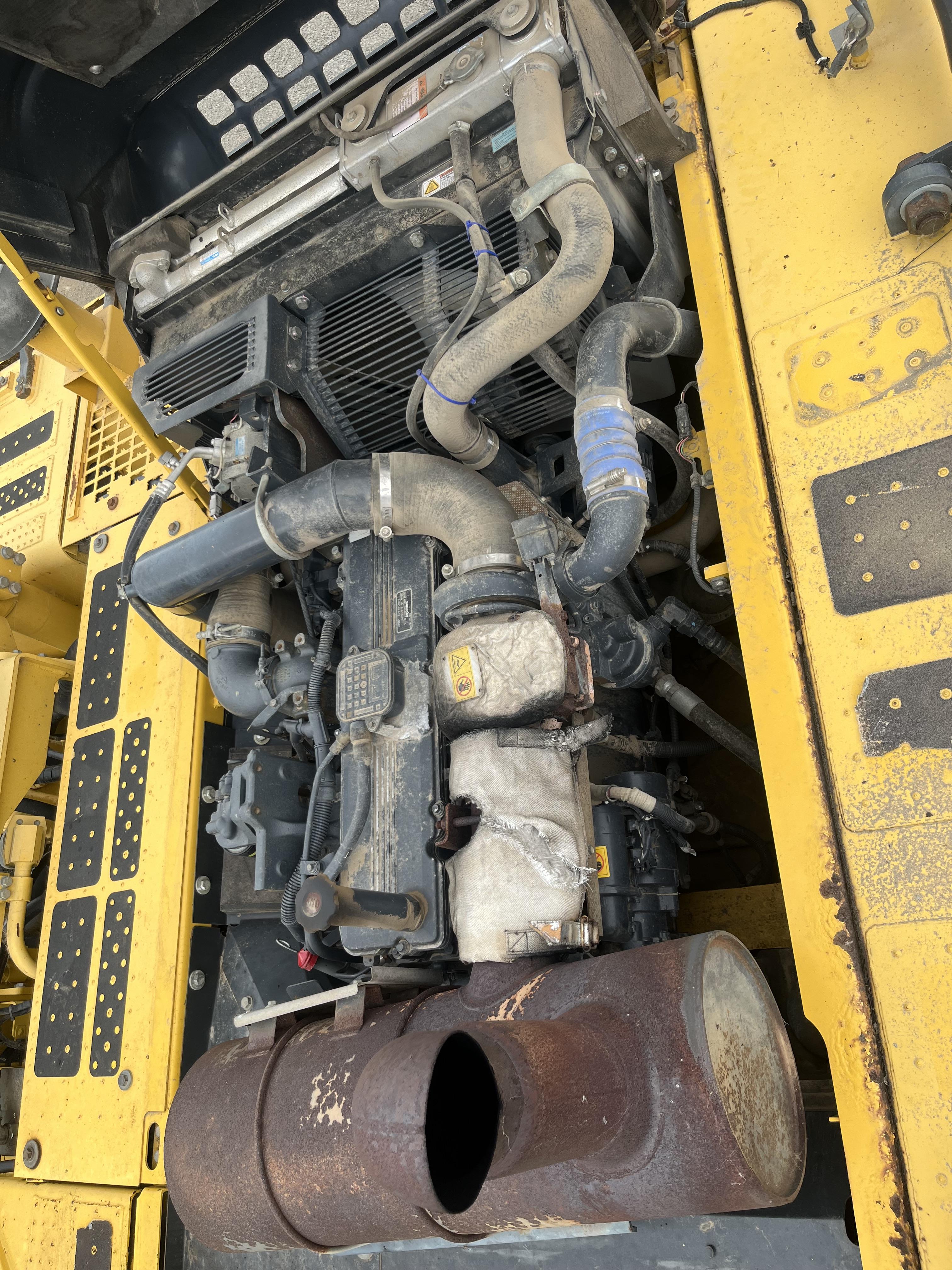 2011 KOMATSU 30T PC300LC-8 EXCAVATOR