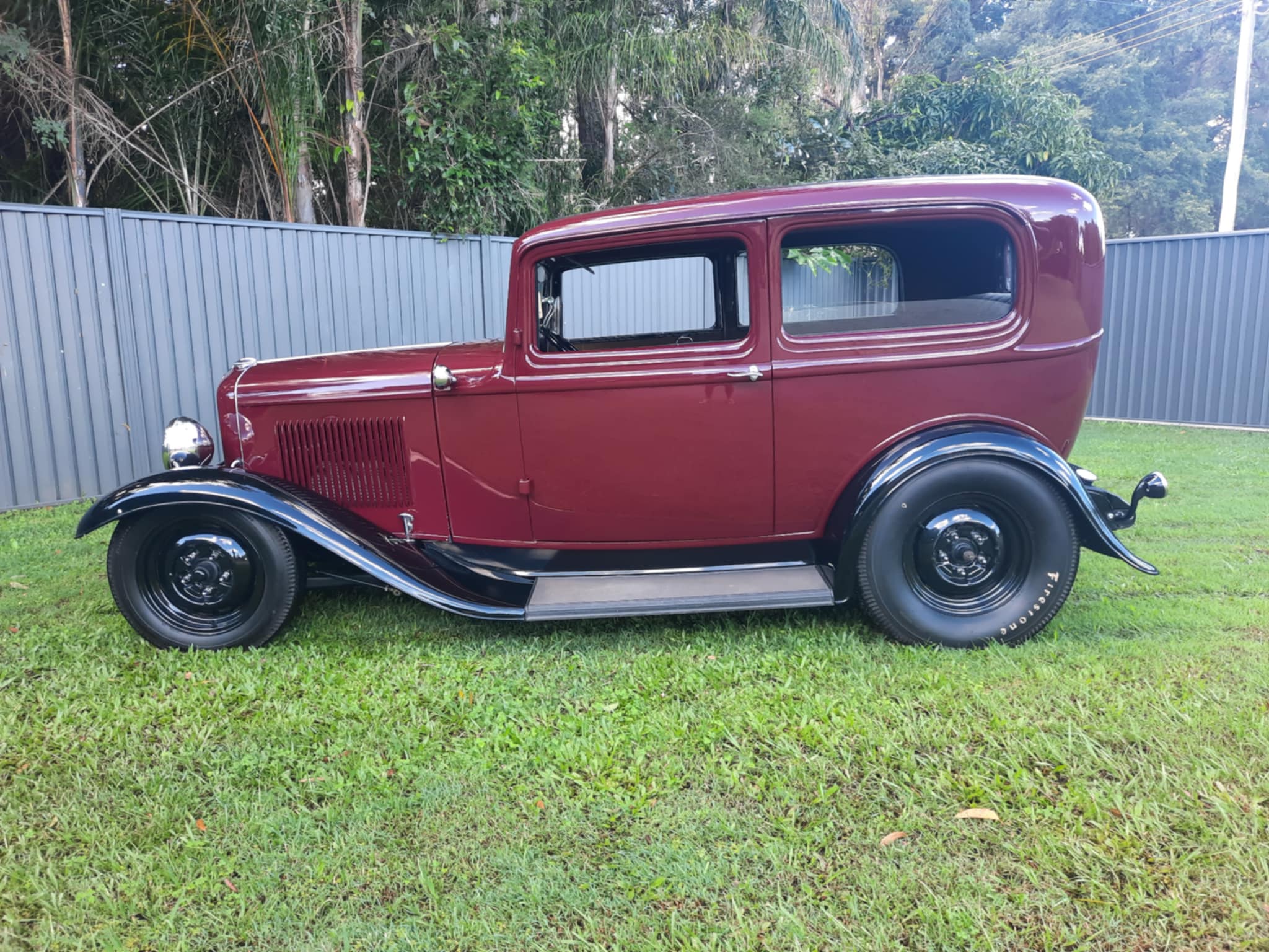 1932 FORD TUDOR SEDAN