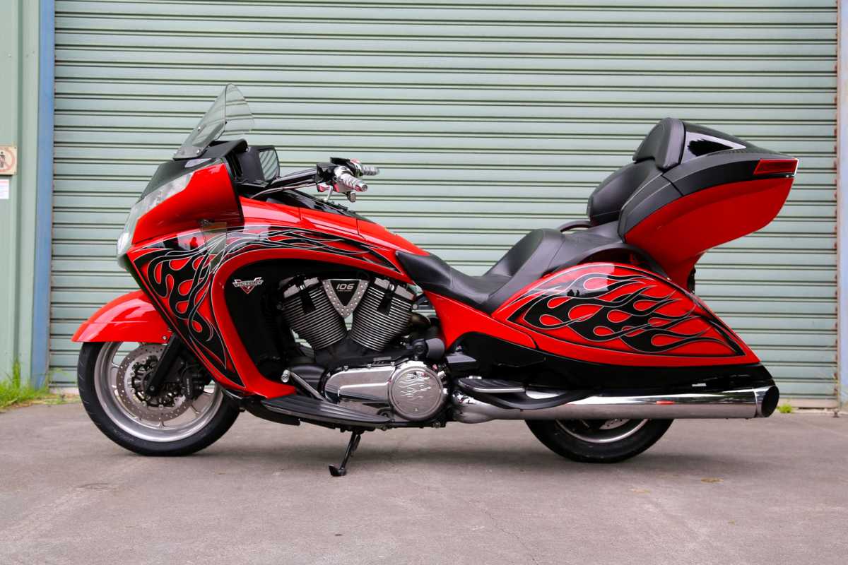 2013 VICTORY VISION ARLEN NESS CRUISER