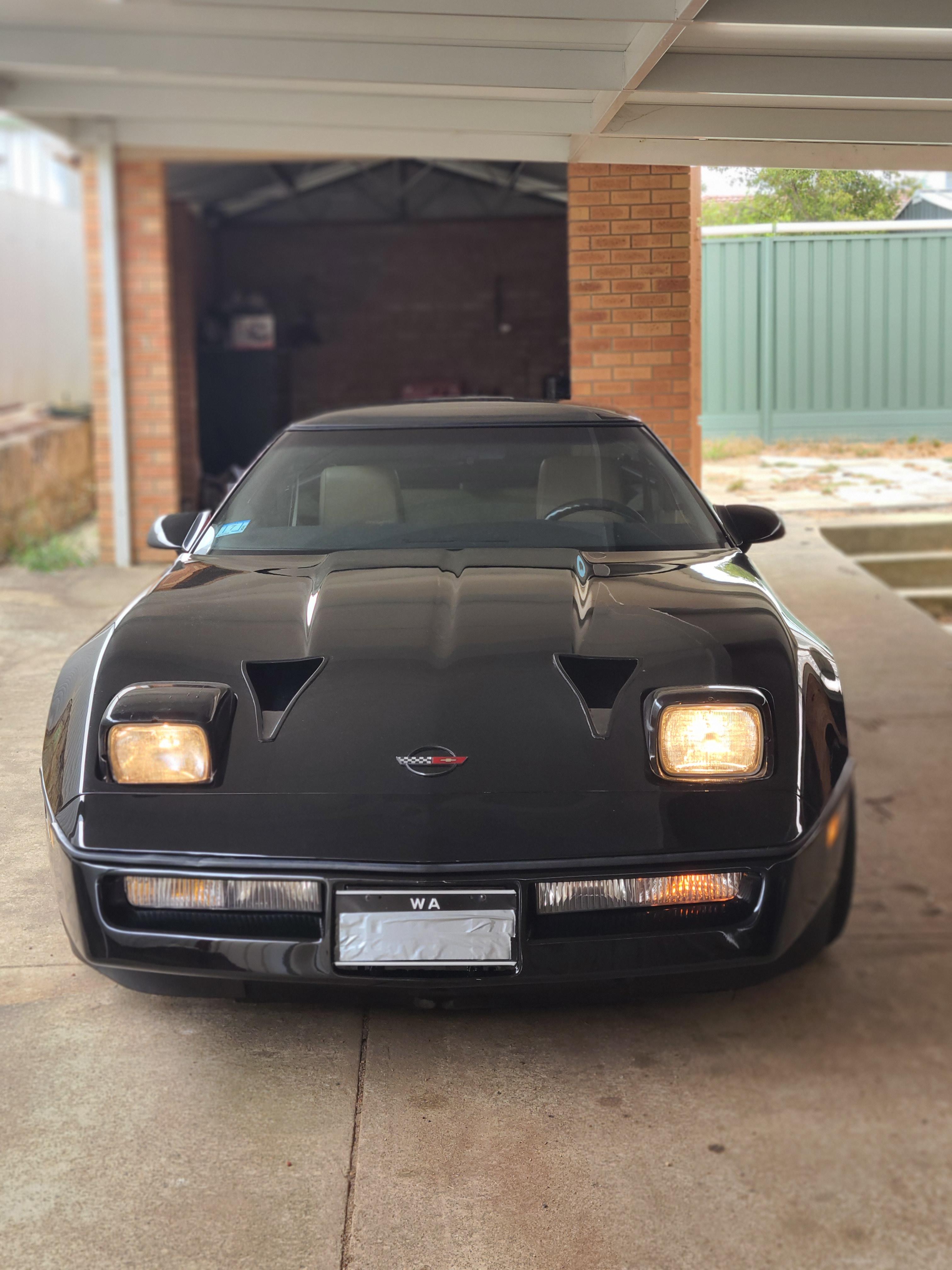 1987 CHEVROLET CORVETTE C4 COUPE