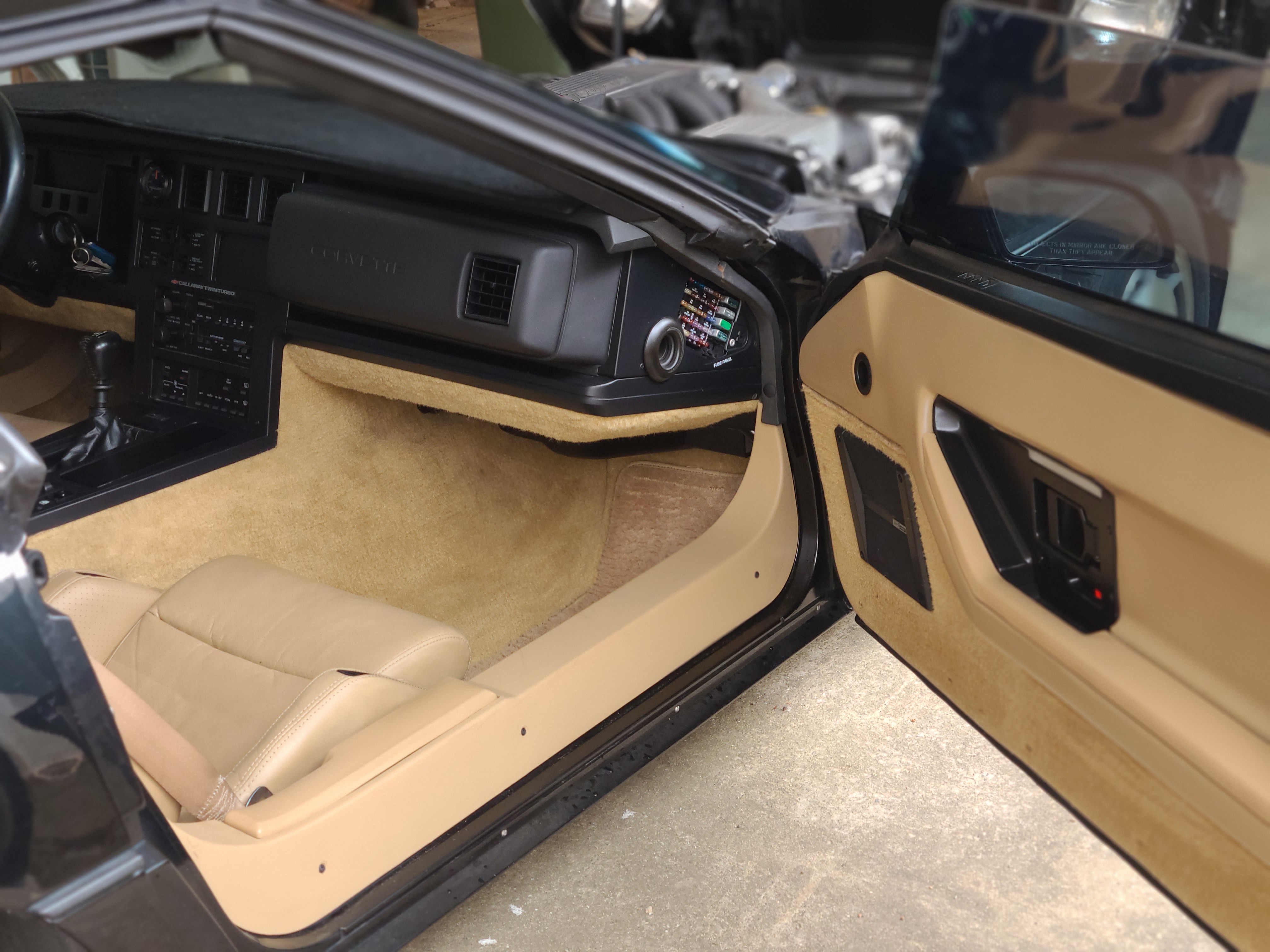 1987 CHEVROLET CORVETTE C4 COUPE