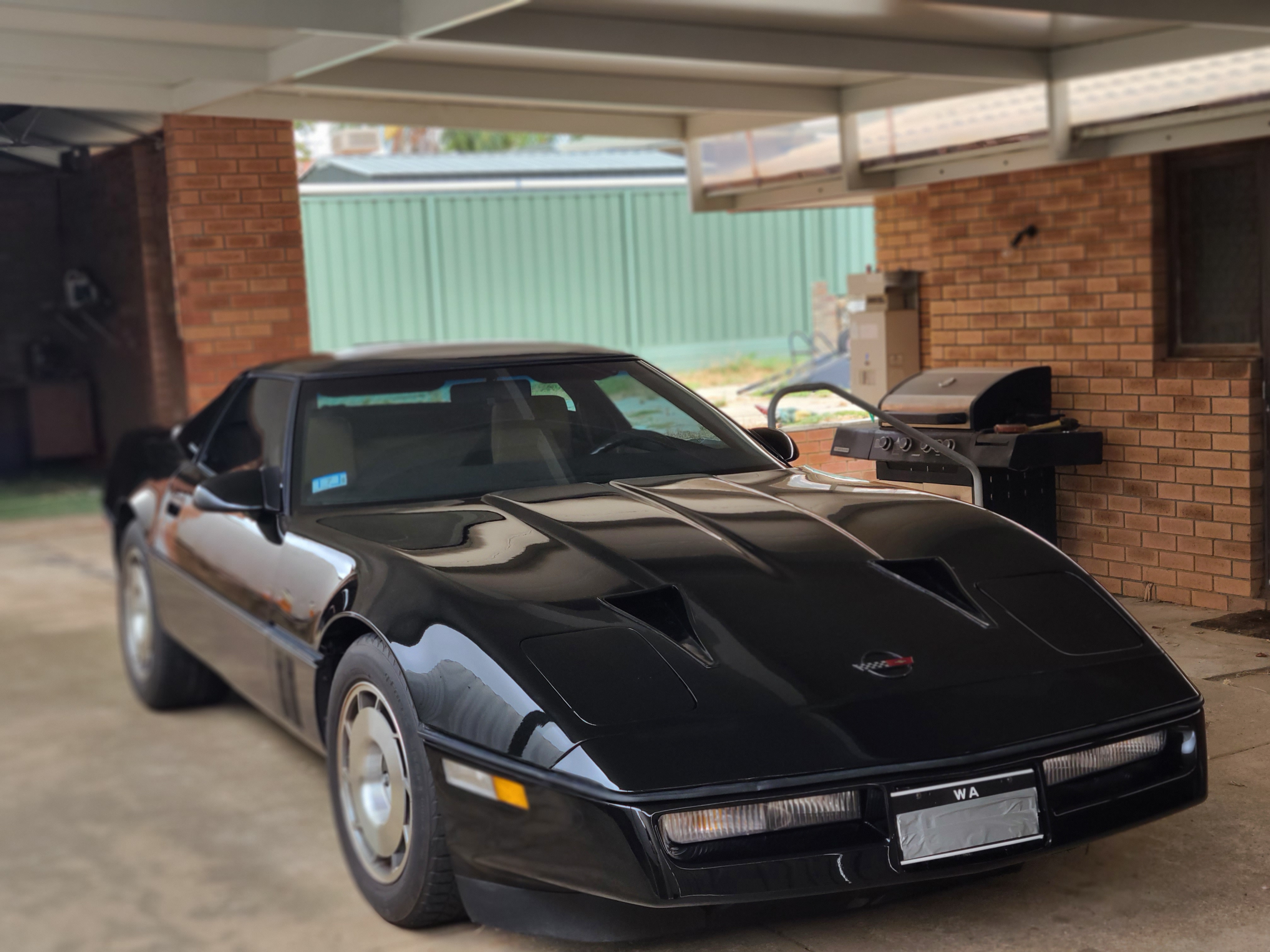 1987 CHEVROLET CORVETTE C4 COUPE