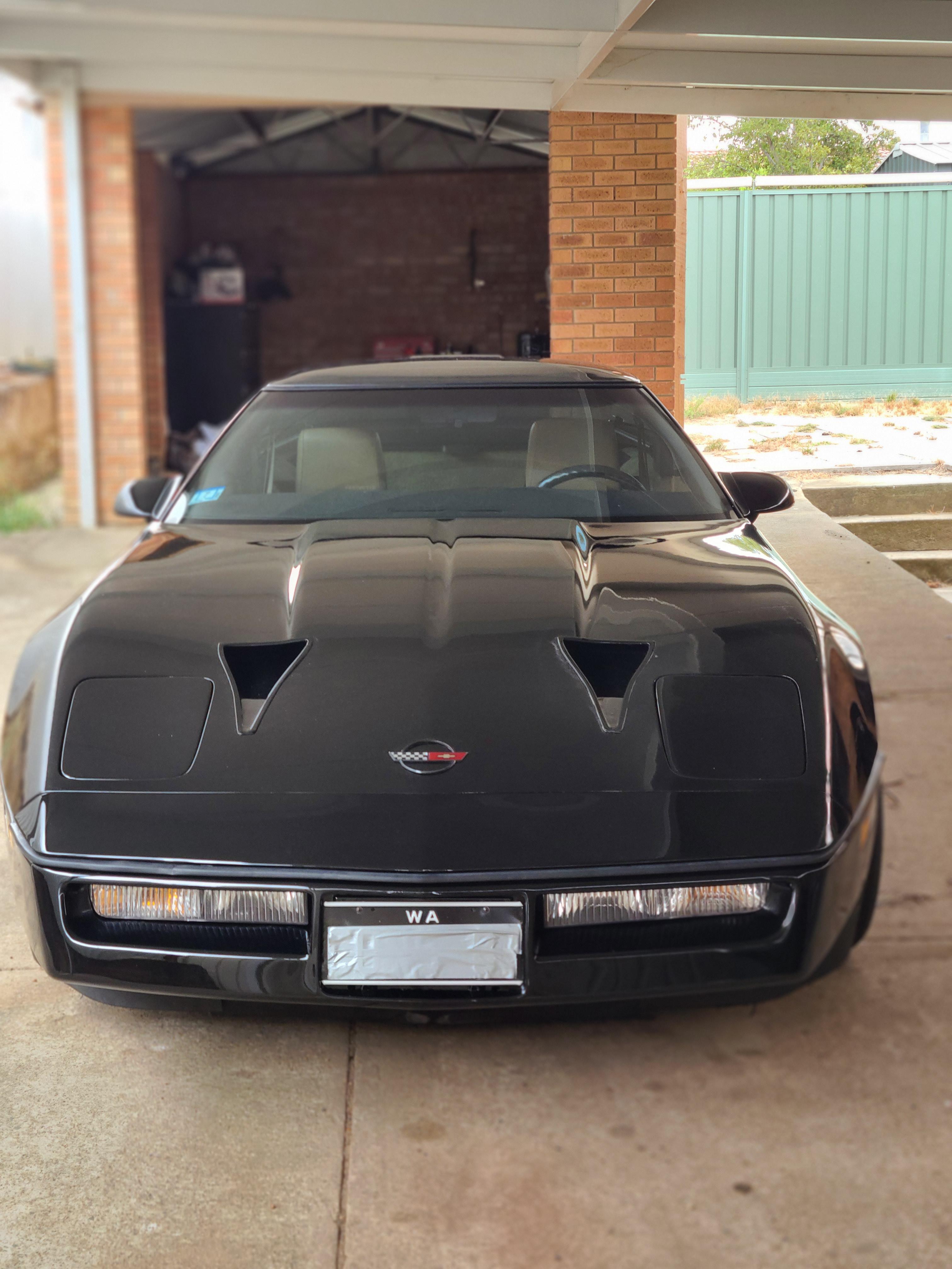 1987 CHEVROLET CORVETTE C4 COUPE