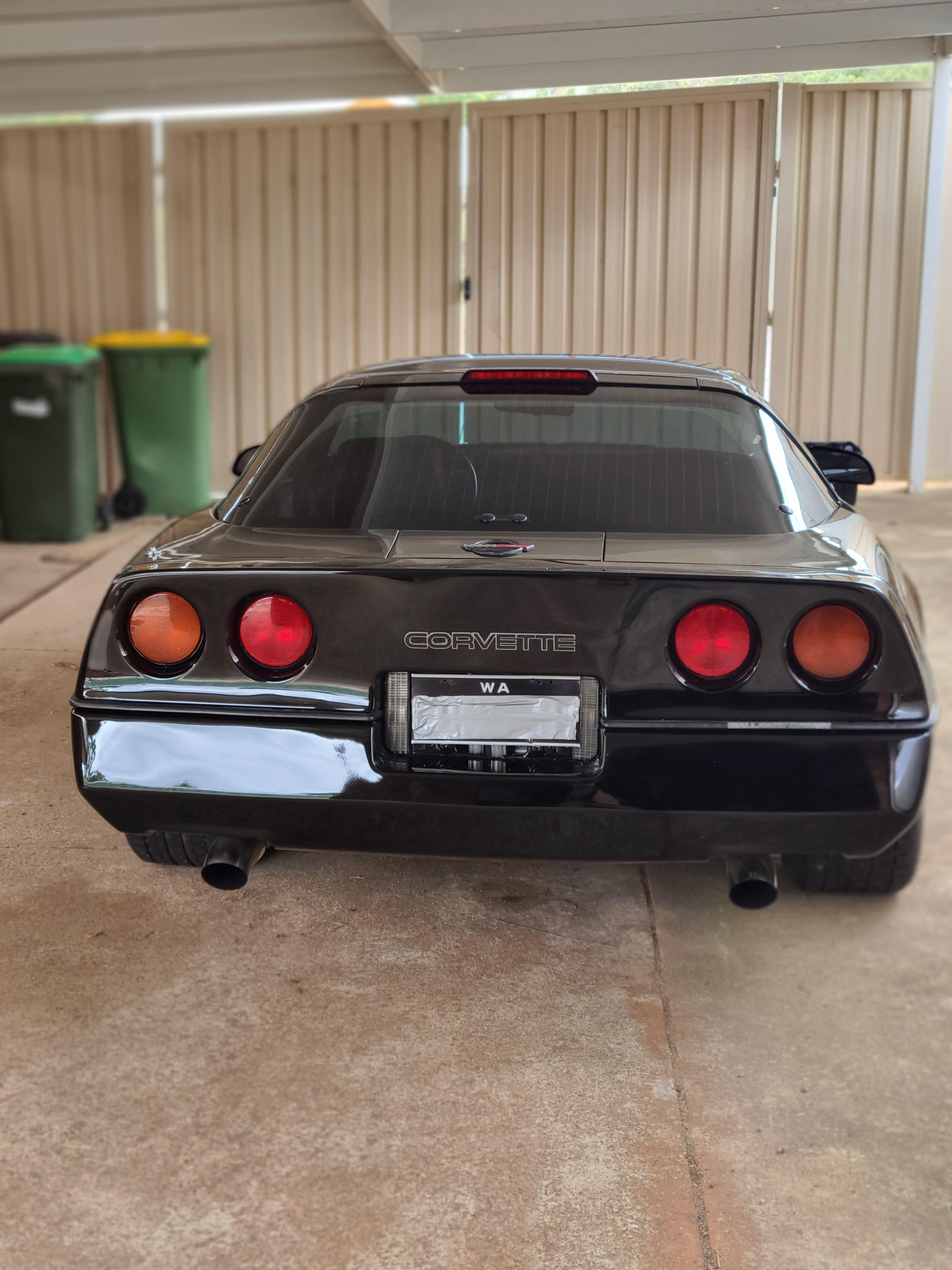 1987 CHEVROLET CORVETTE C4 COUPE