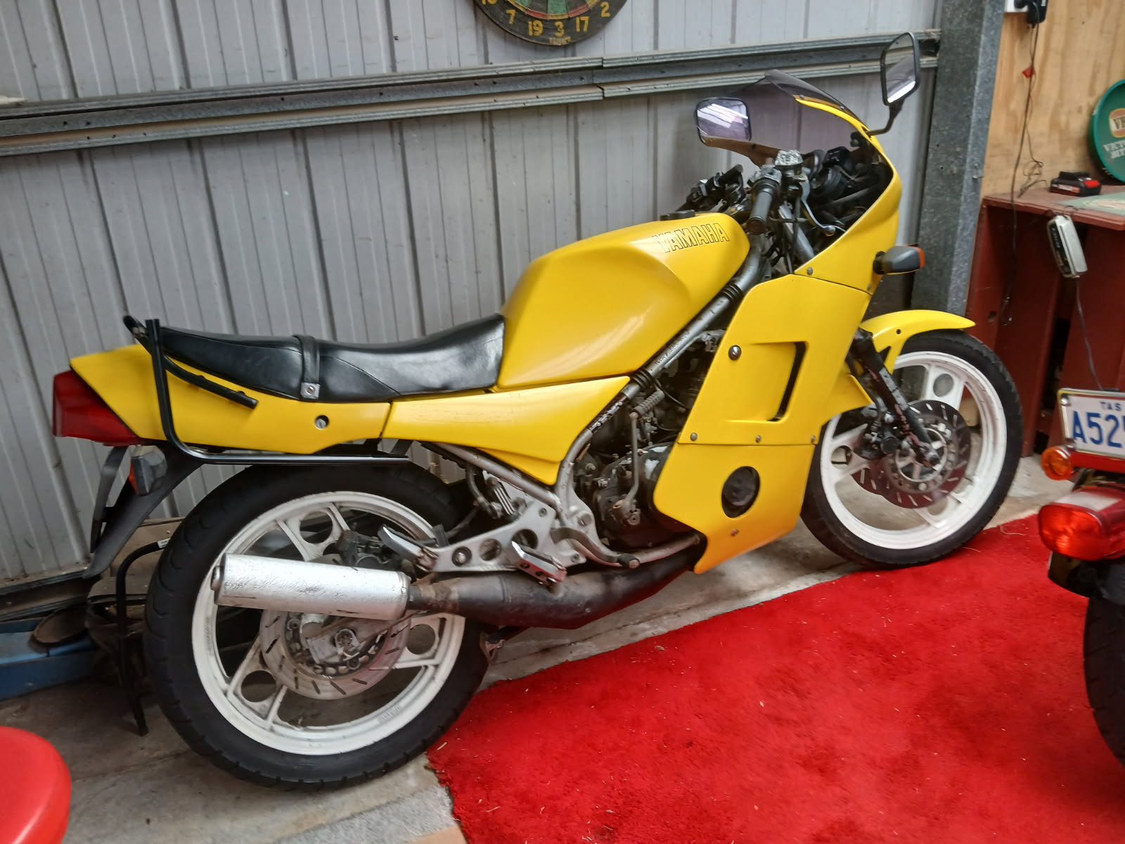 1984 YAMAHA RZ250 ROAD