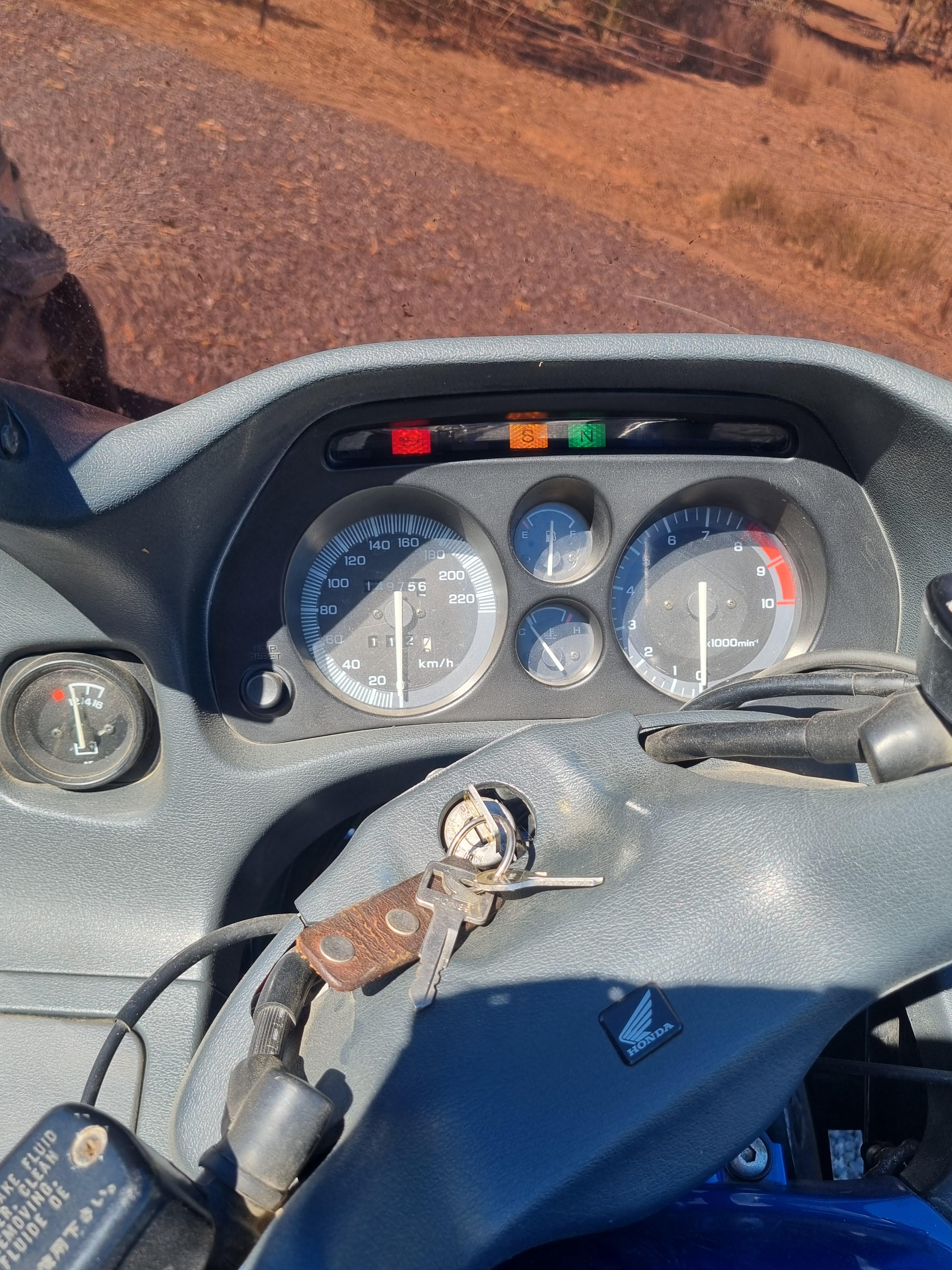 2000 HONDA ST1100 ROAD