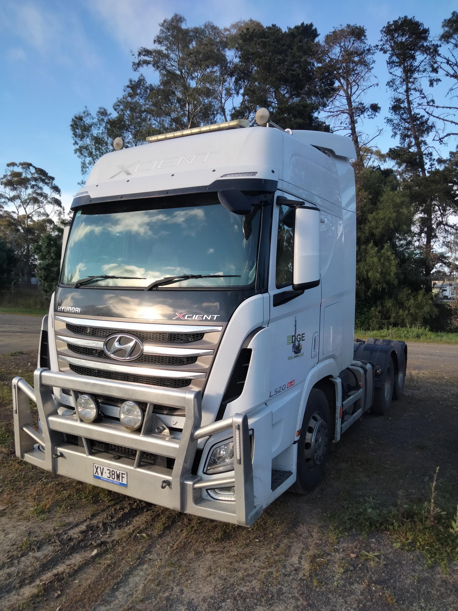 2021 HYUNDAI XCIENT 12 SP AUTOMATIC PRIME MOVER