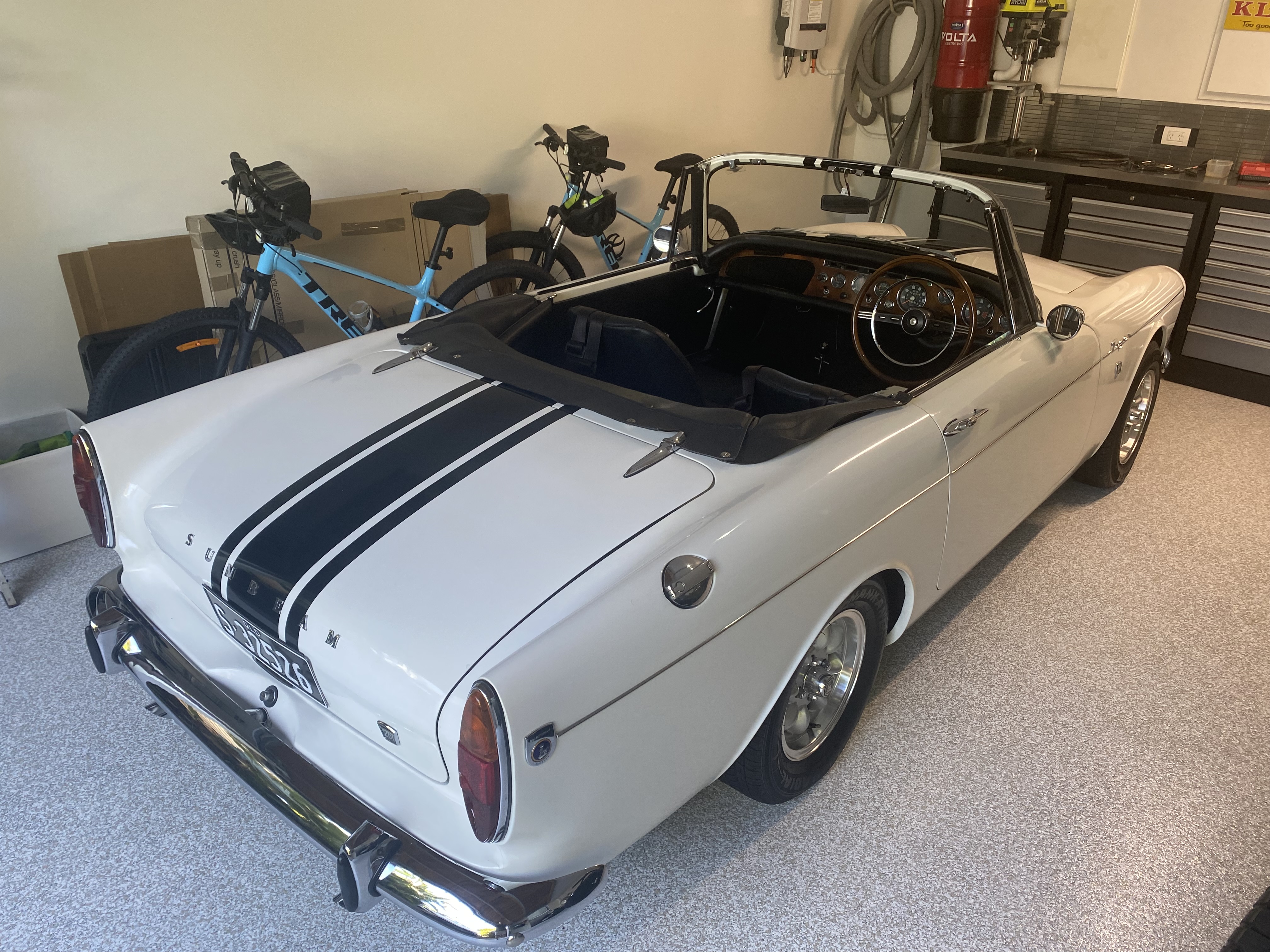 1965 SUNBEAM TIGER 2D ROADSTER
