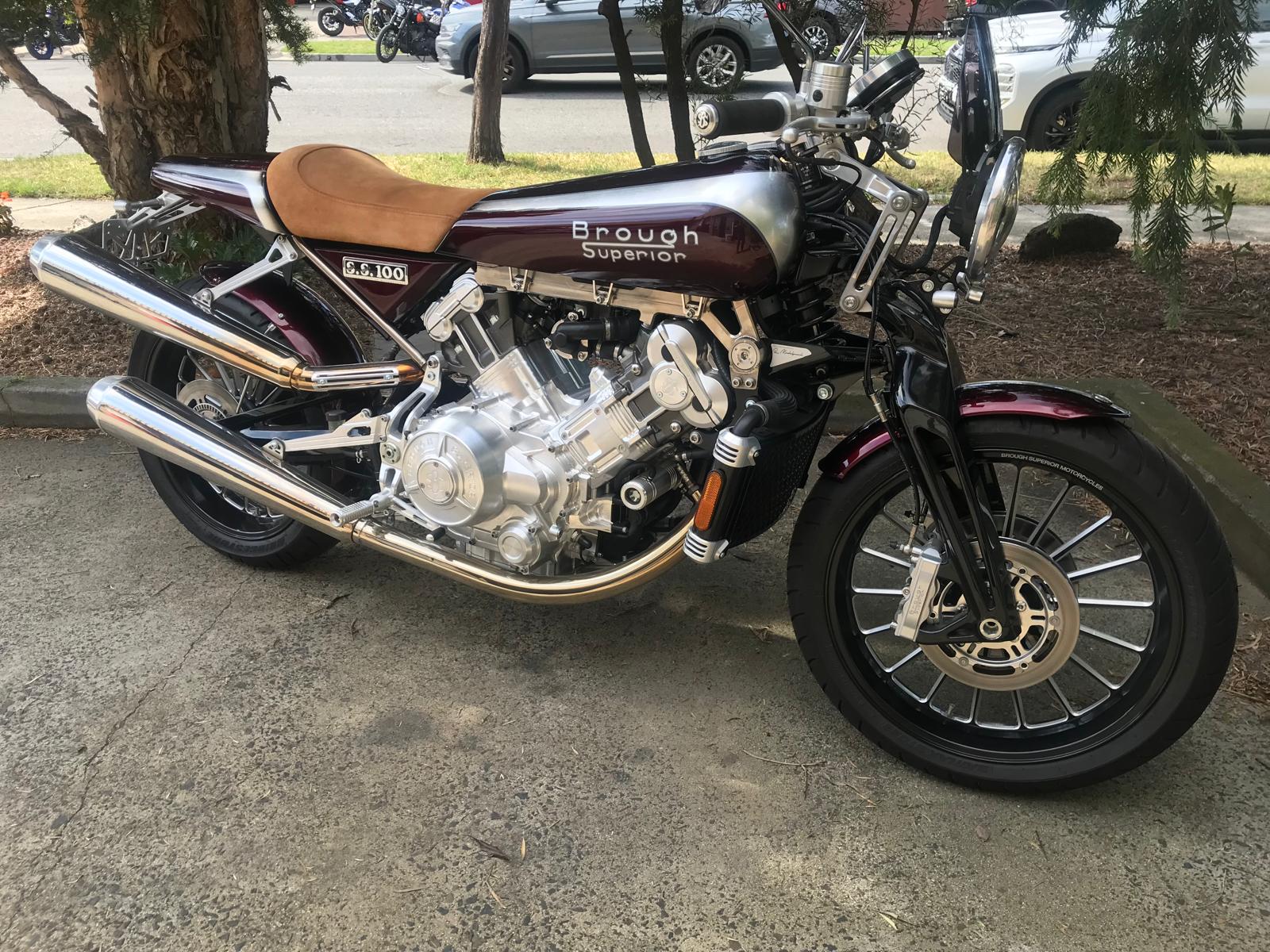 2023 BROUGH SUPERIOR SS100 ULTIMATE ROAD