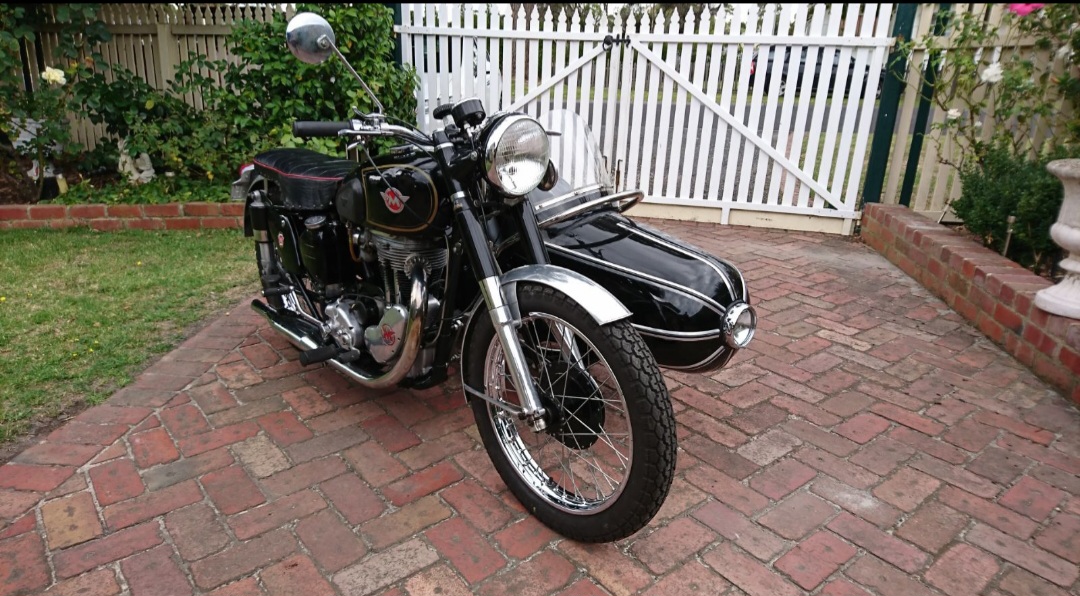 1952 MATCHLESS G80 500CC OUTFIT