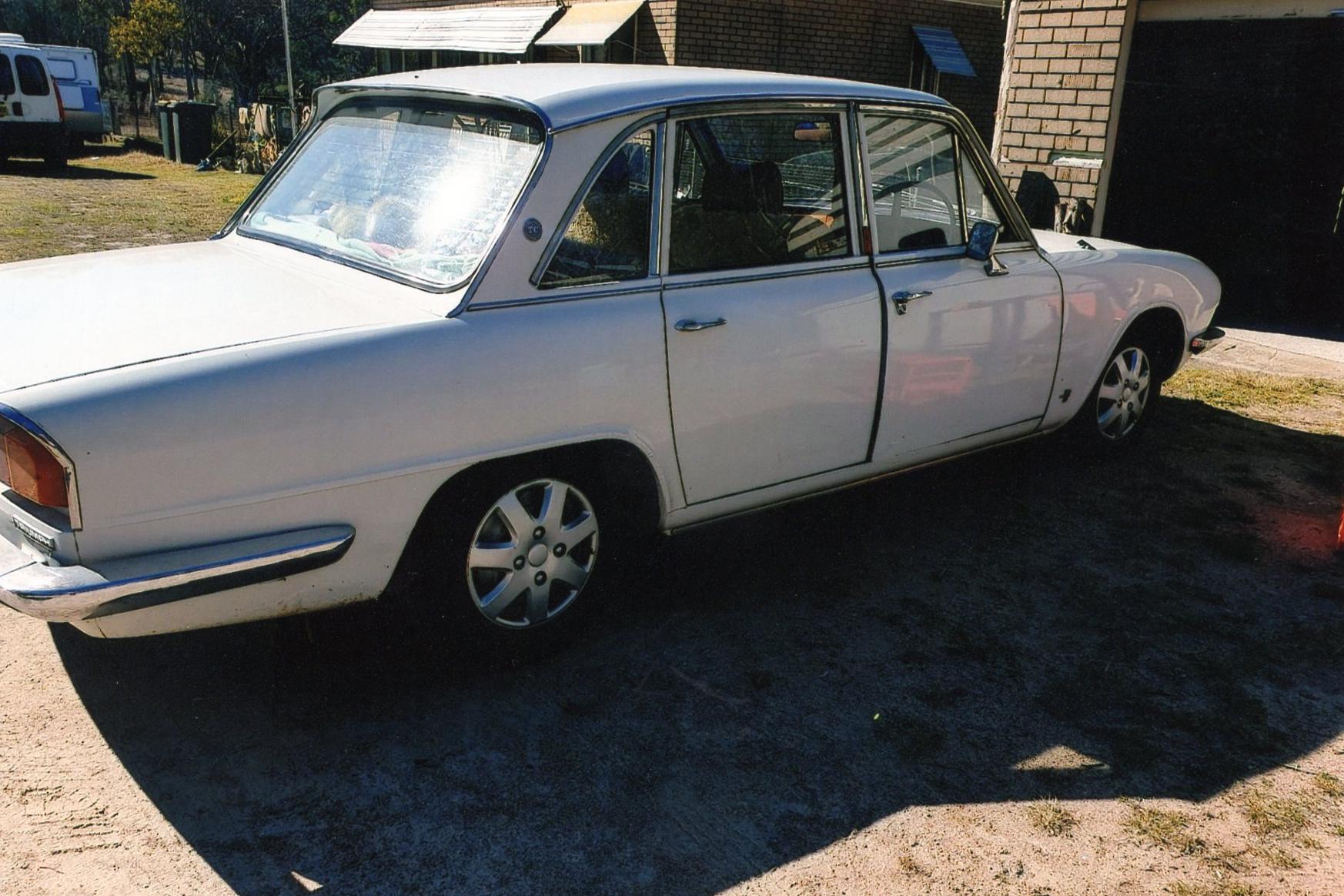 1974 TRIUMPH 2500 TC SEDAN