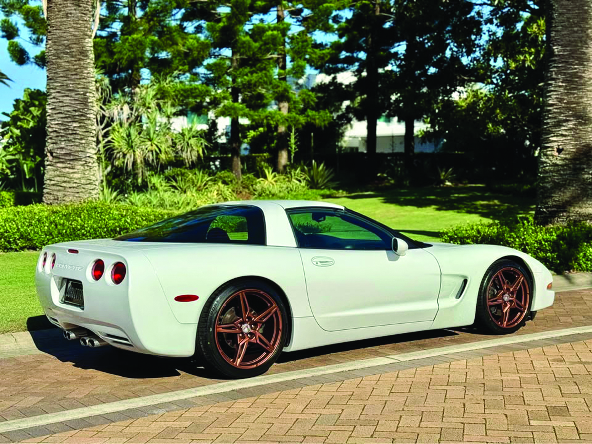 1998 CHEVROLET CORVETTE COUPE