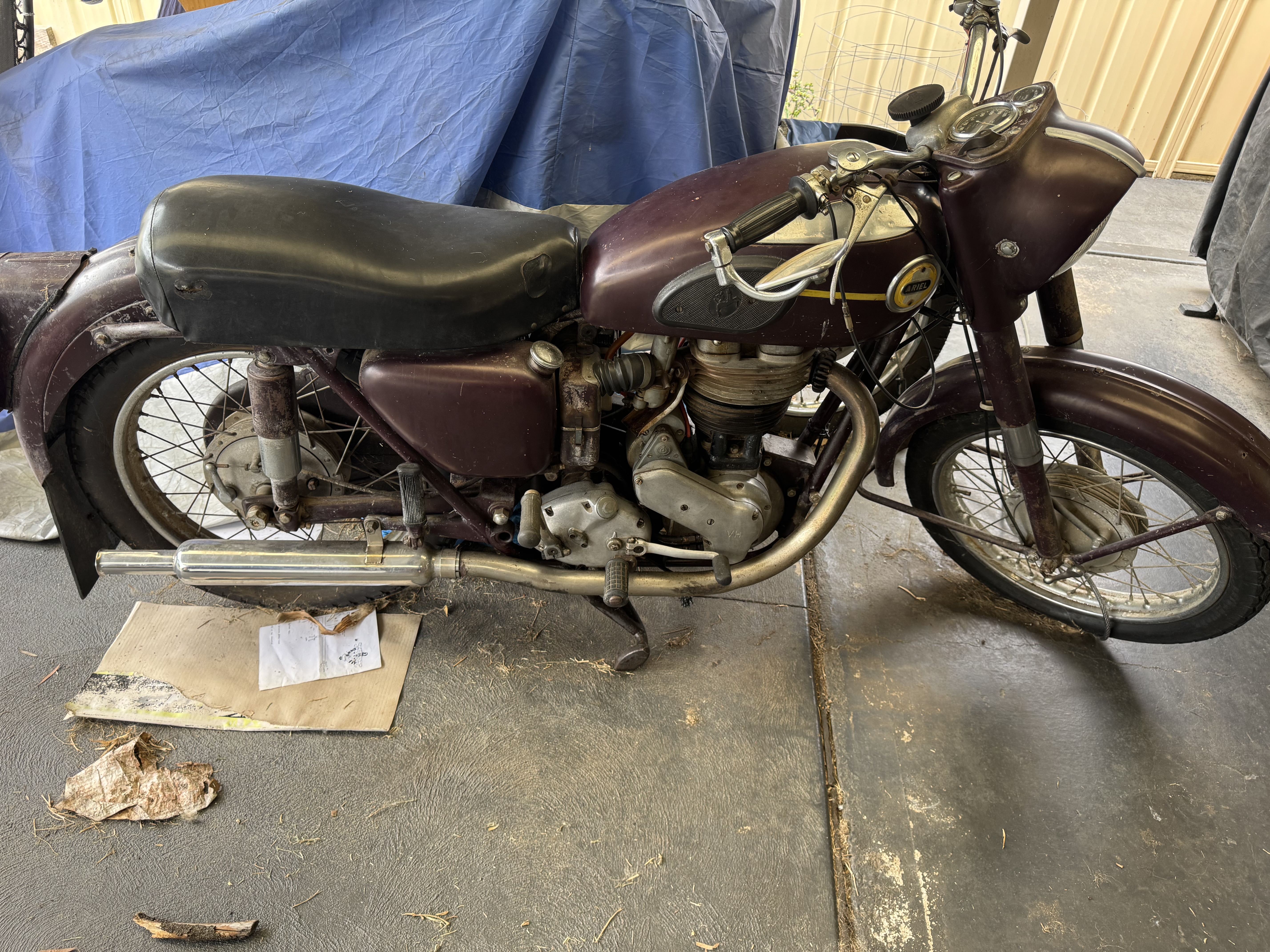 1956 ARIEL RED HUNTER ROAD