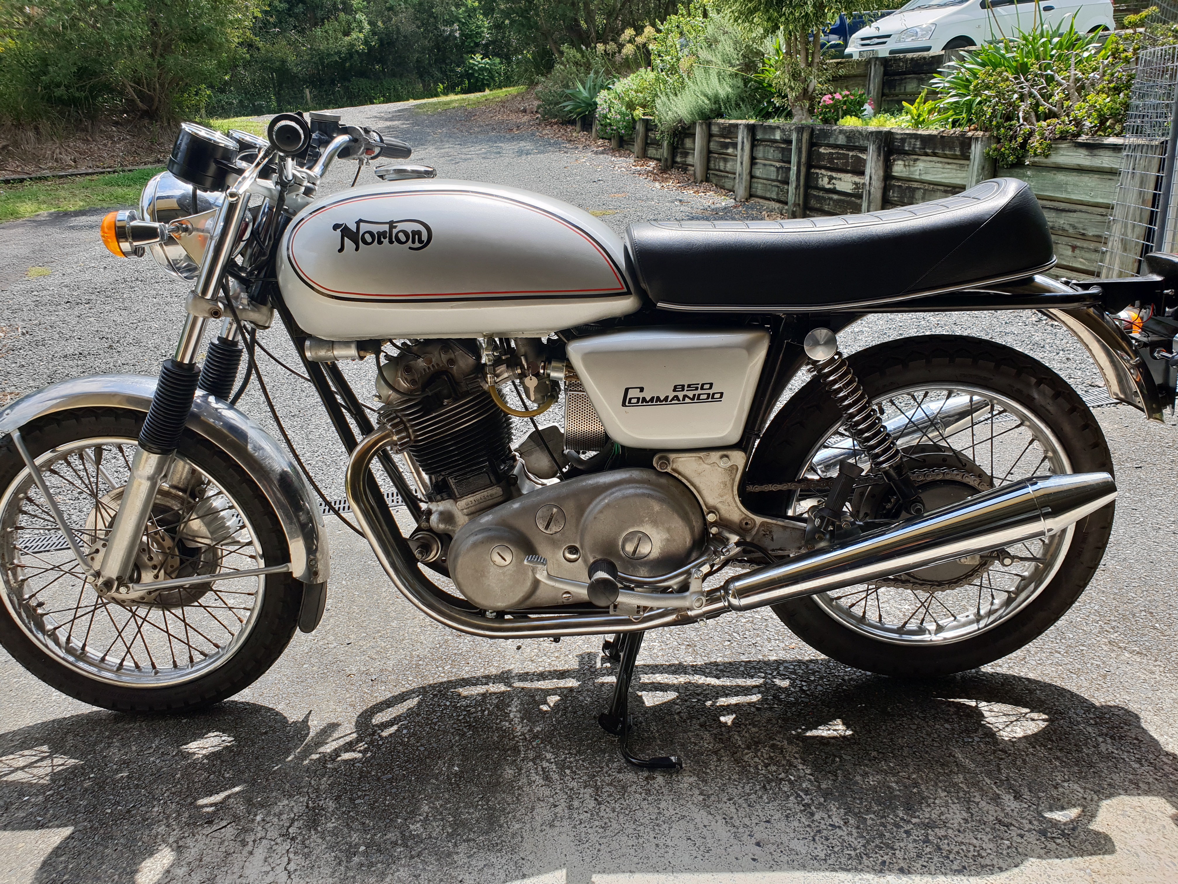 1974 NORTON COMMANDO 850 ROAD 